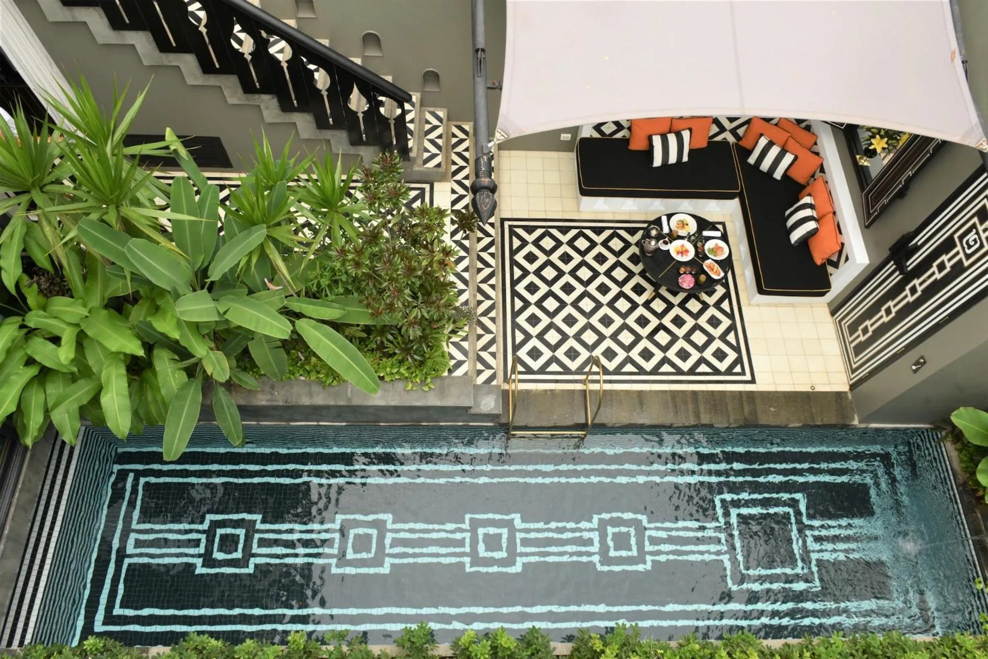 Swimming pool in Bensley Collection Pool Villas - Shinta Mani Angkor