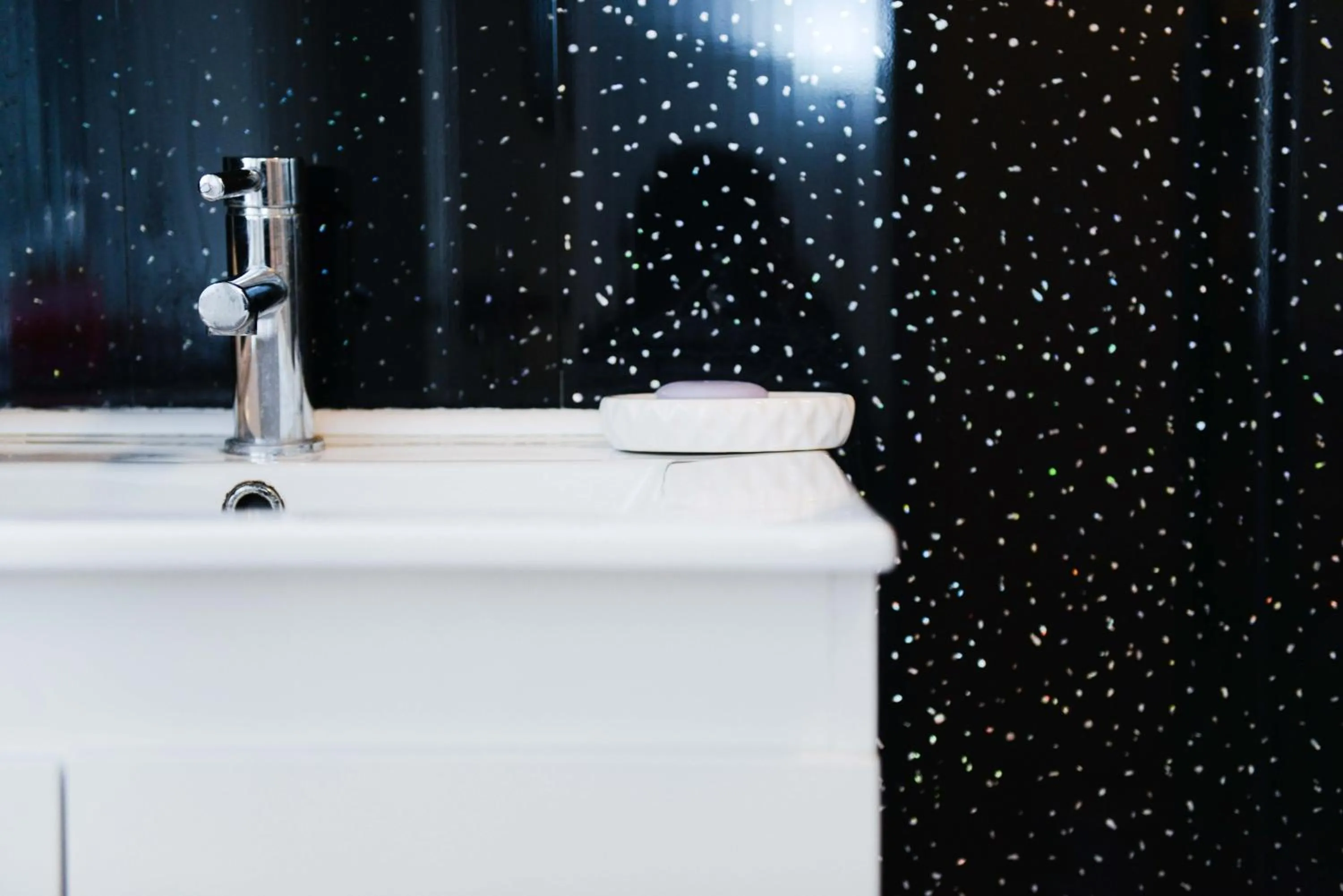 Bathroom in Bridle Lodge Apartments