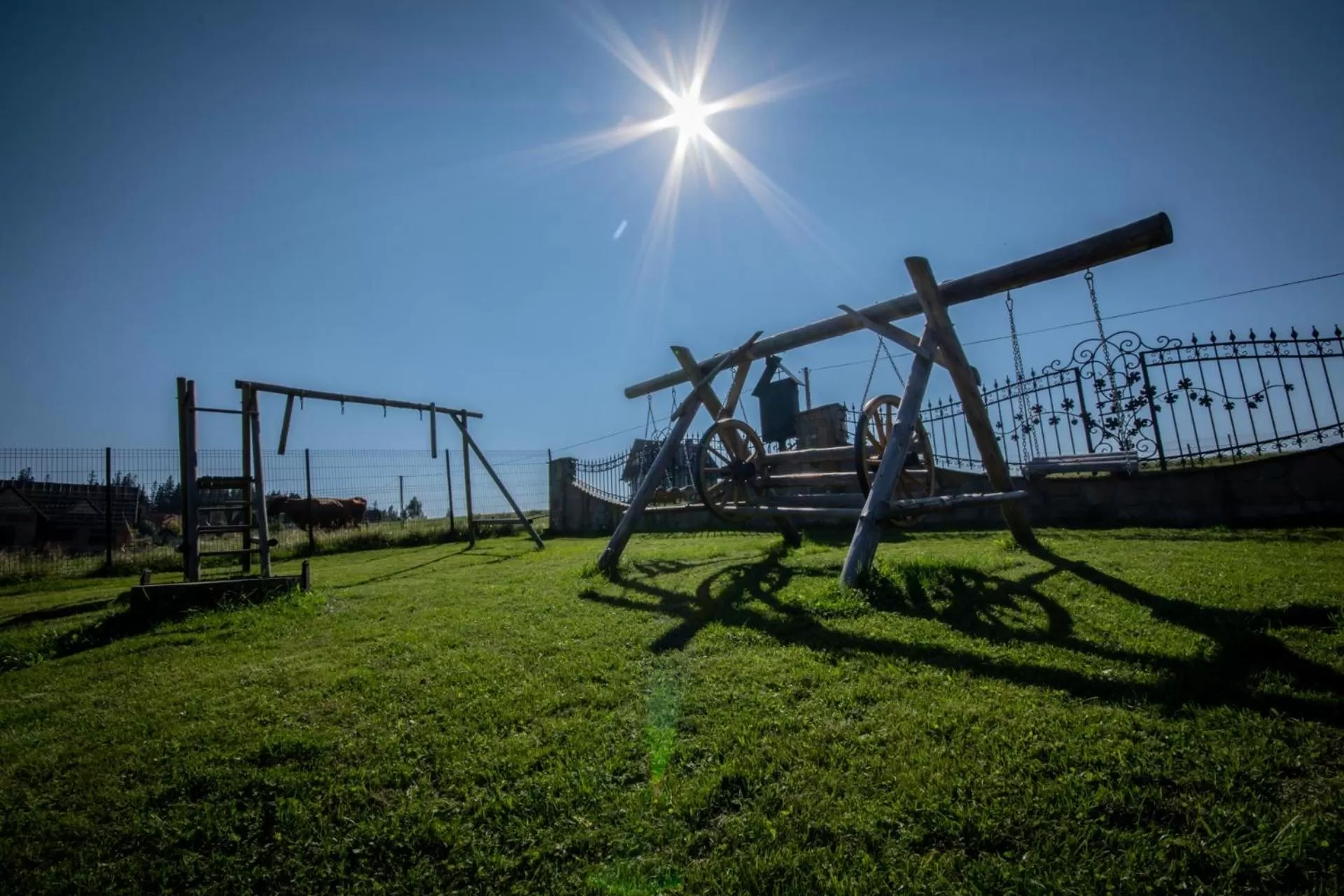 Area and facilities in Podhalanski Dworek z Jacuzzi