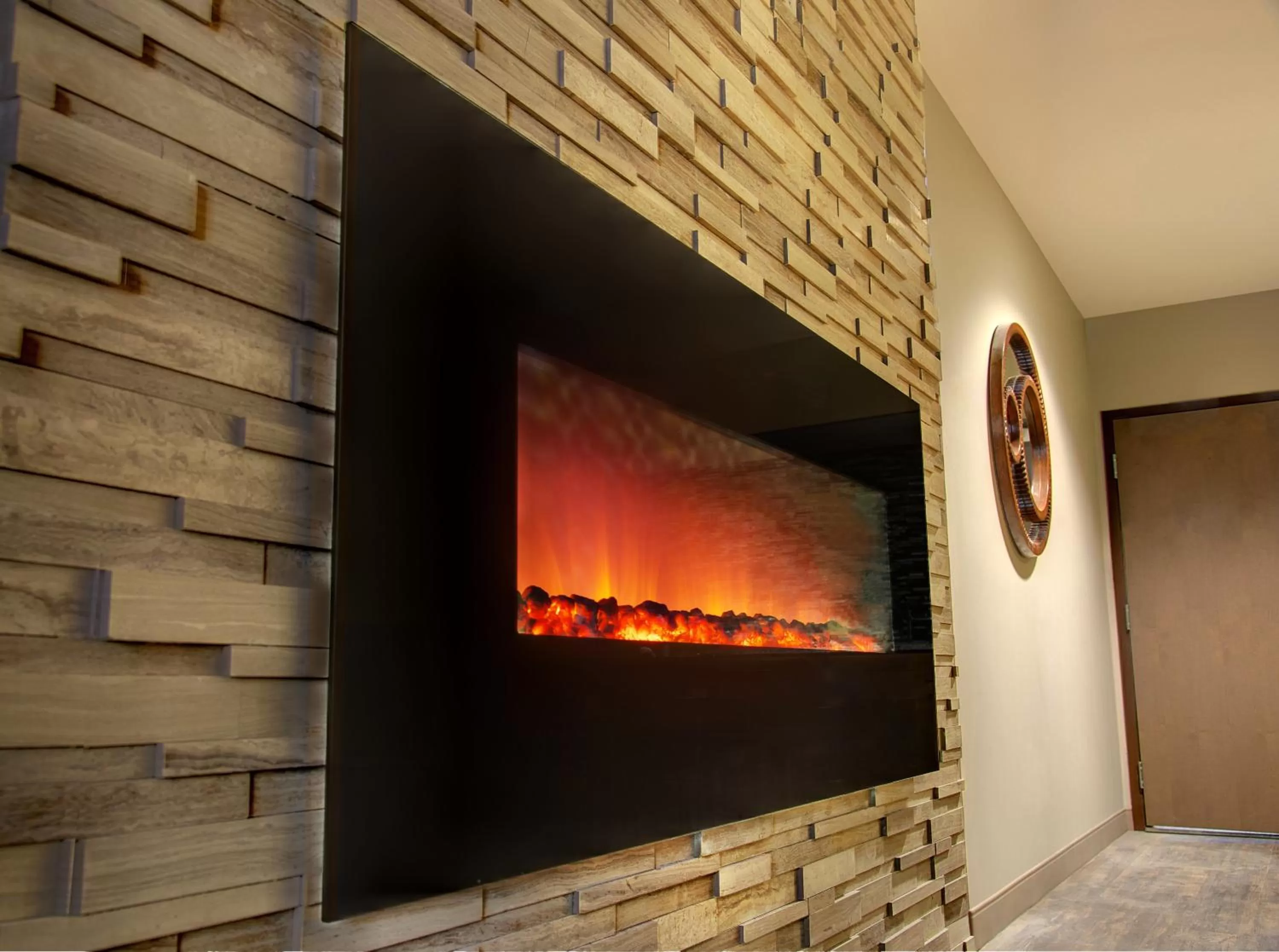 Photo of the whole room in Hotel Indigo Traverse City by IHG