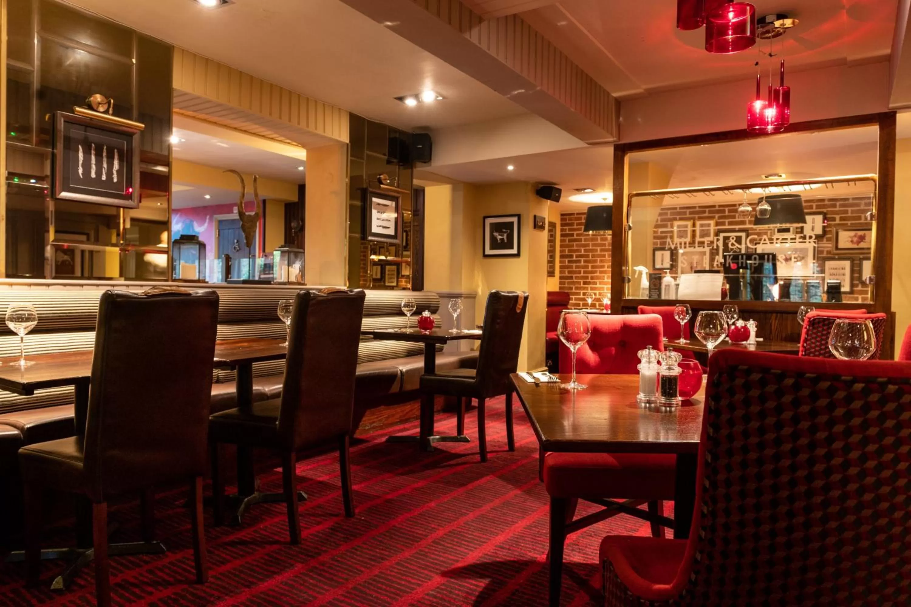 Restaurant/Places to Eat in Miller & Carter Brighton by Innkeeper's Collection