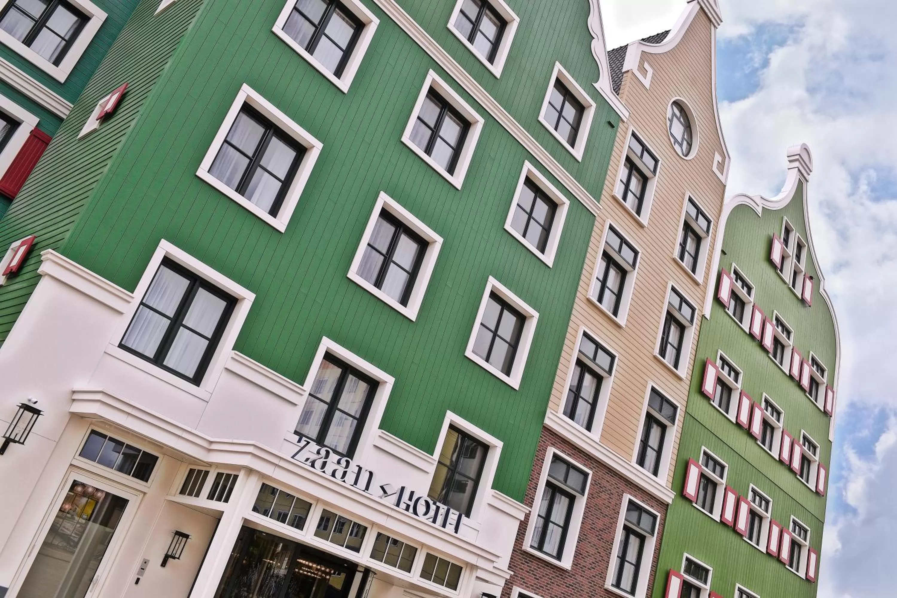 Facade/entrance in Zaan Hotel Amsterdam - Zaandam