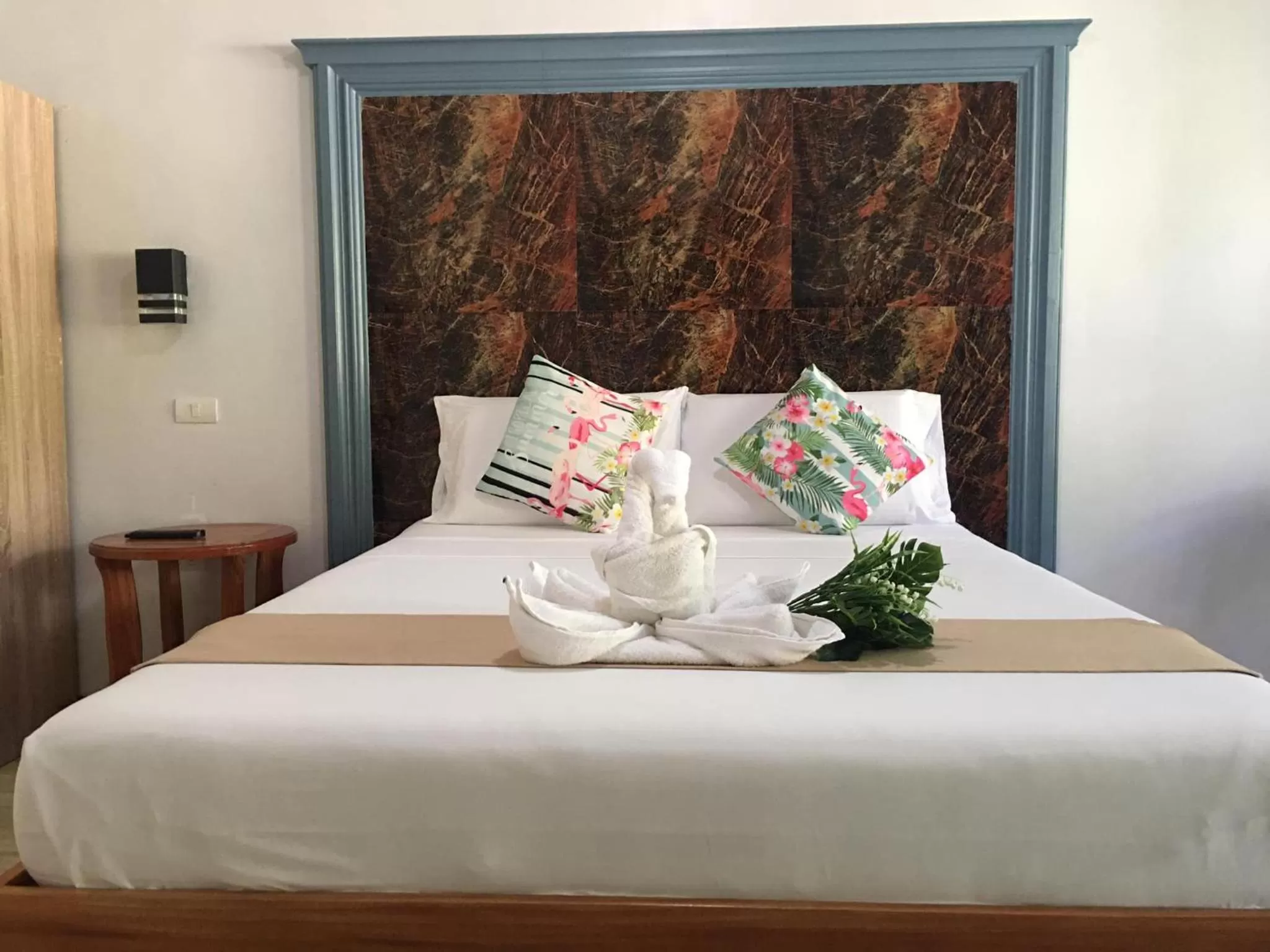 Bed in Aloha Seaside Resort