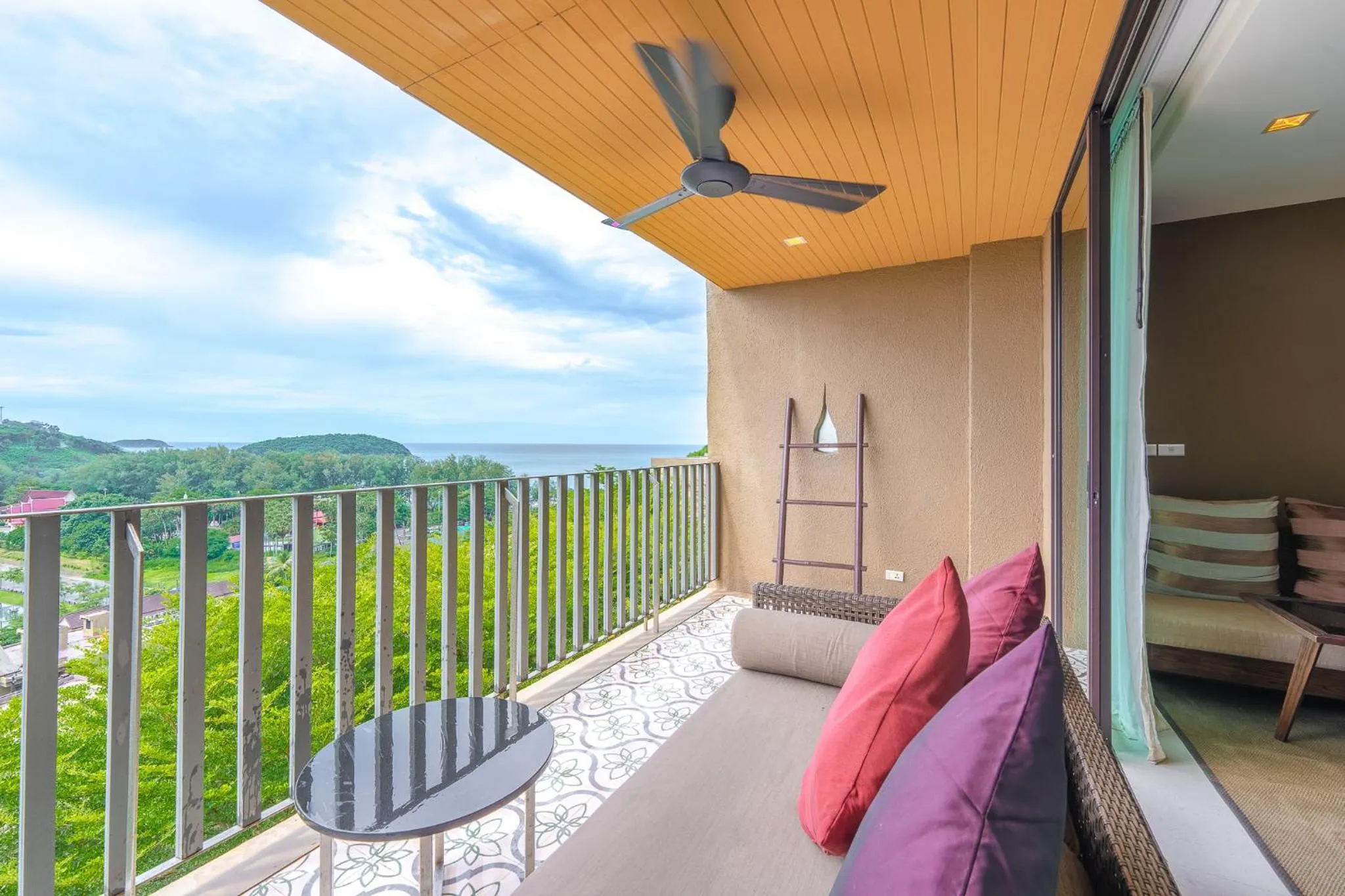 Balcony/Terrace in SUNSURI PHUKET, Nai Harn Beach