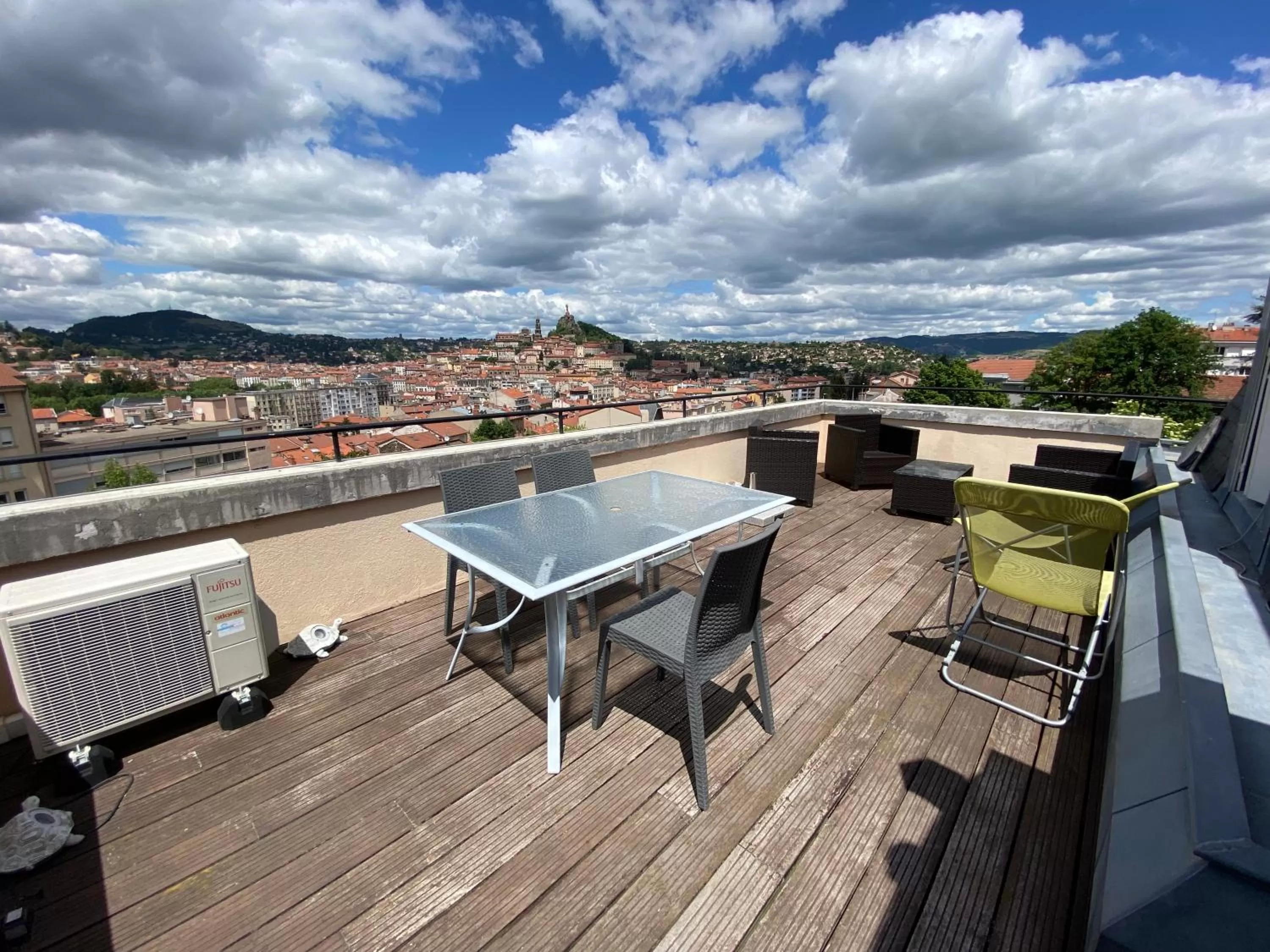 Balcony/Terrace in Demeure des Dentelles avec PARKING GRATUIT