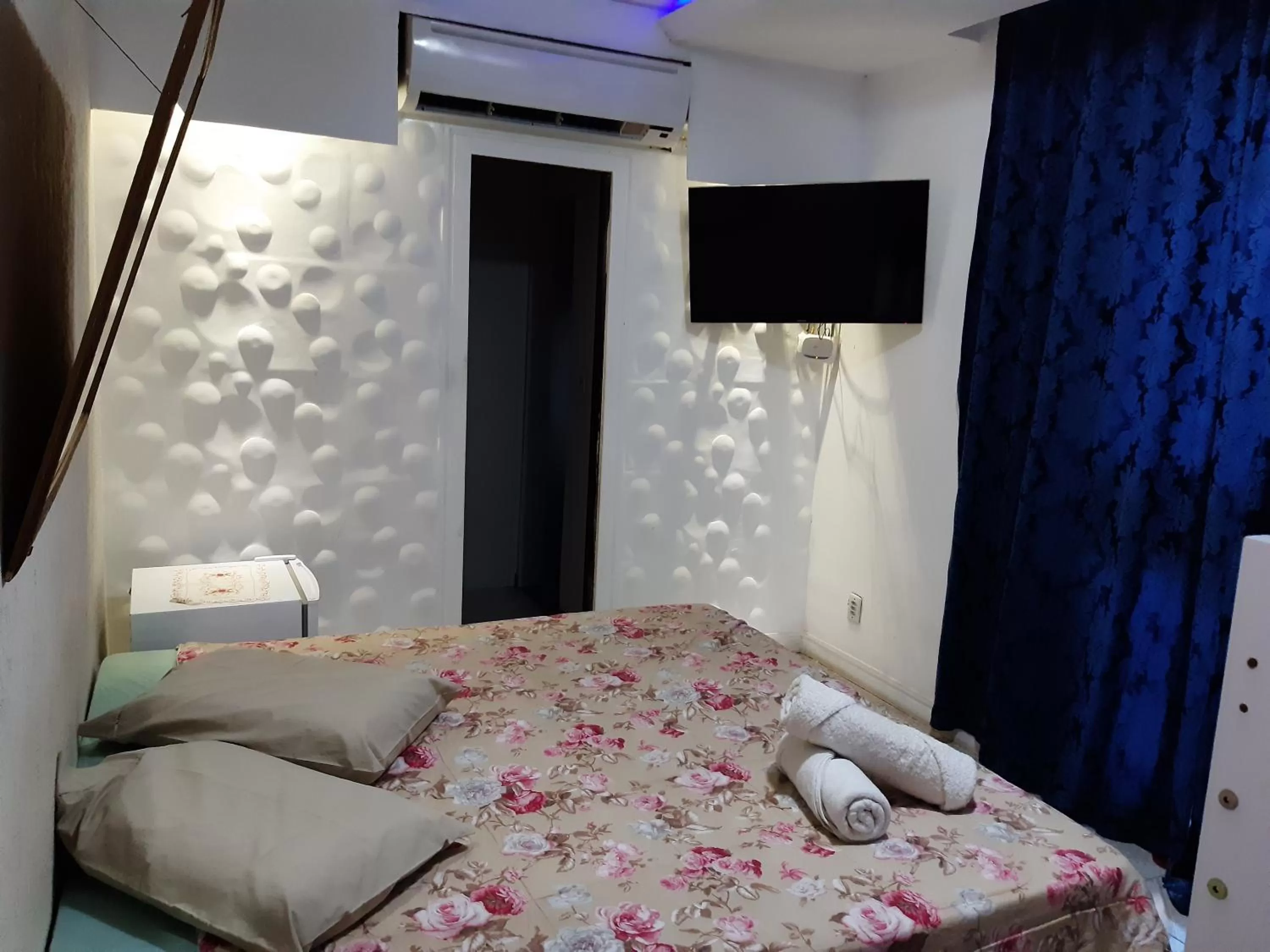 Photo of the whole room in Pousada Casa Familia