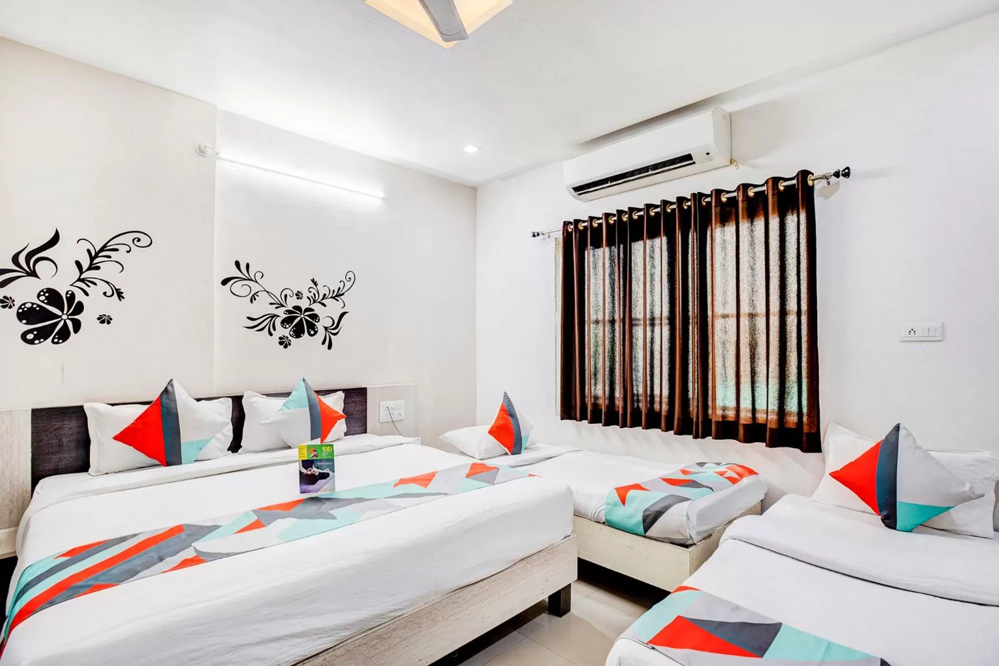 Bedroom in FabHotel Himanshi