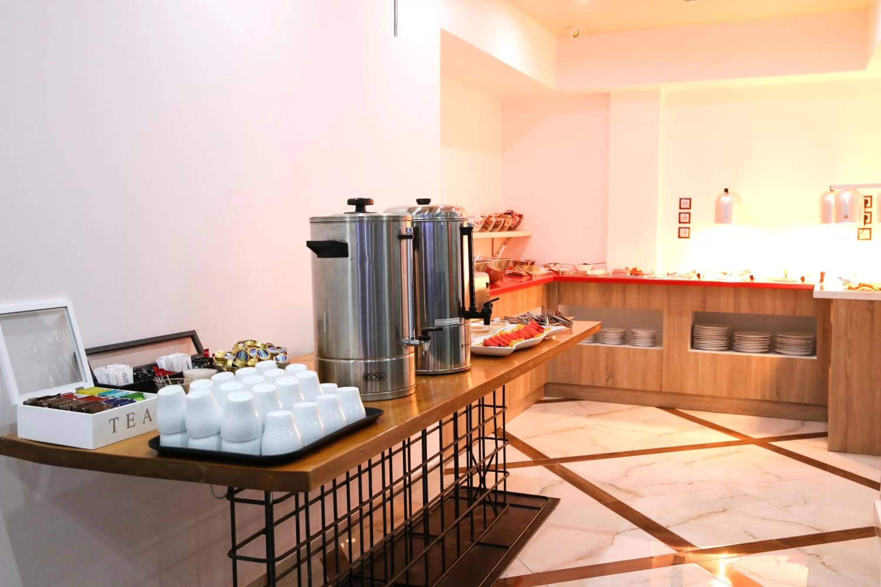 Restaurant/places to eat in Athens Starlight Hotel