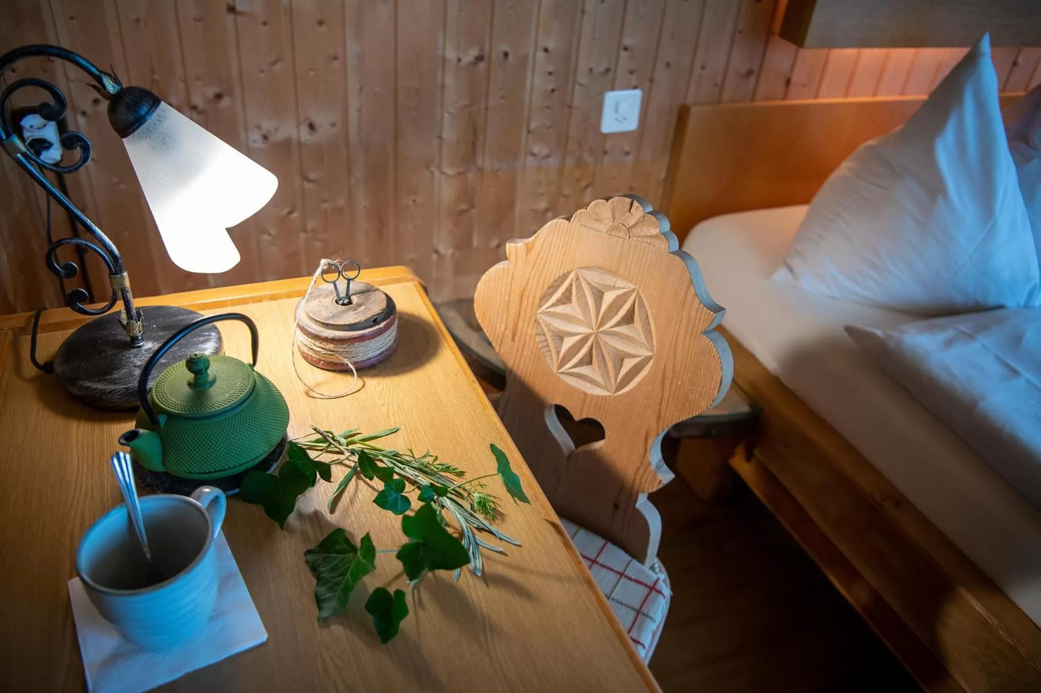 Bedroom, Bed in Salzano Basic Rooms Interlaken