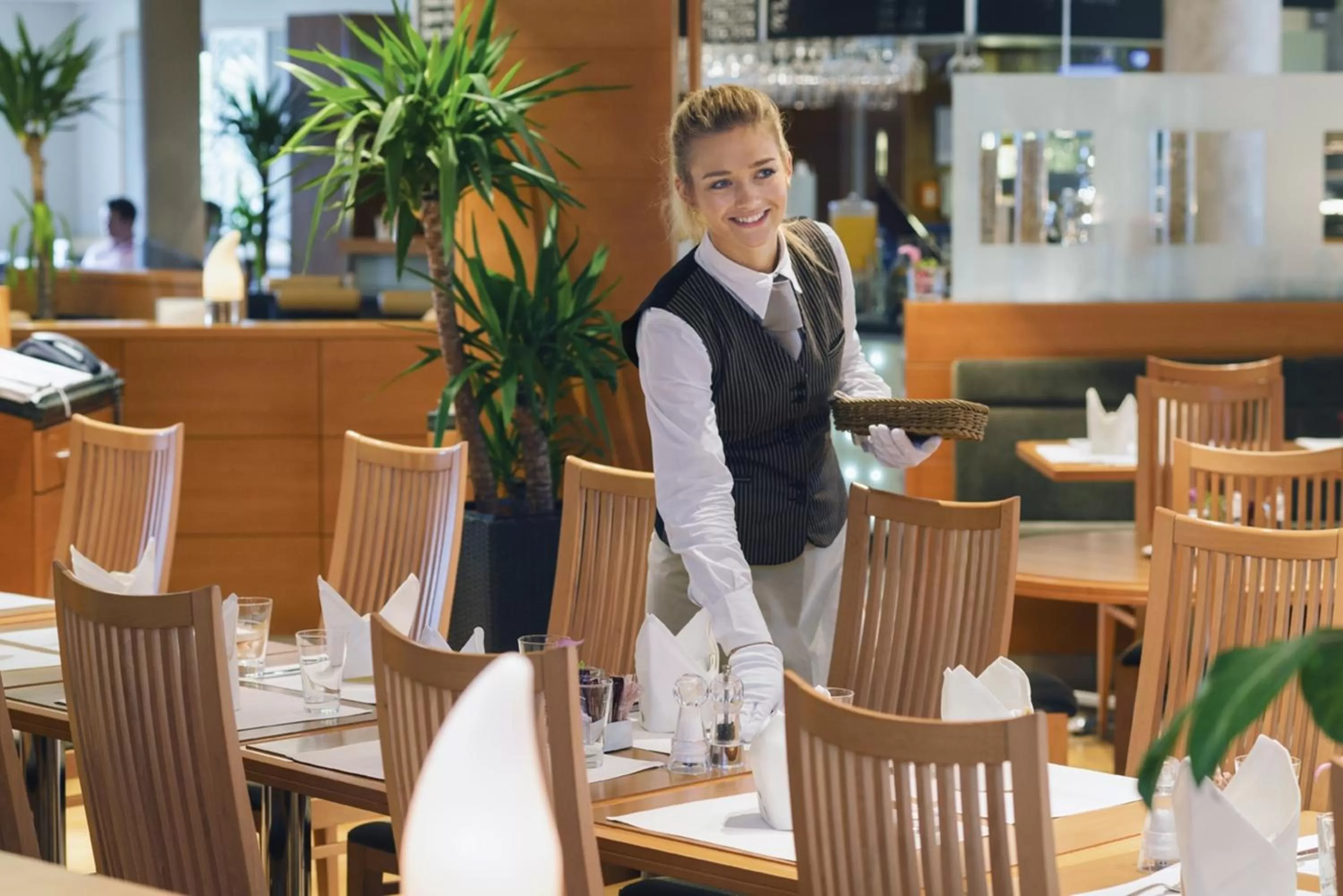 Staff in Mövenpick Hotel München-Airport