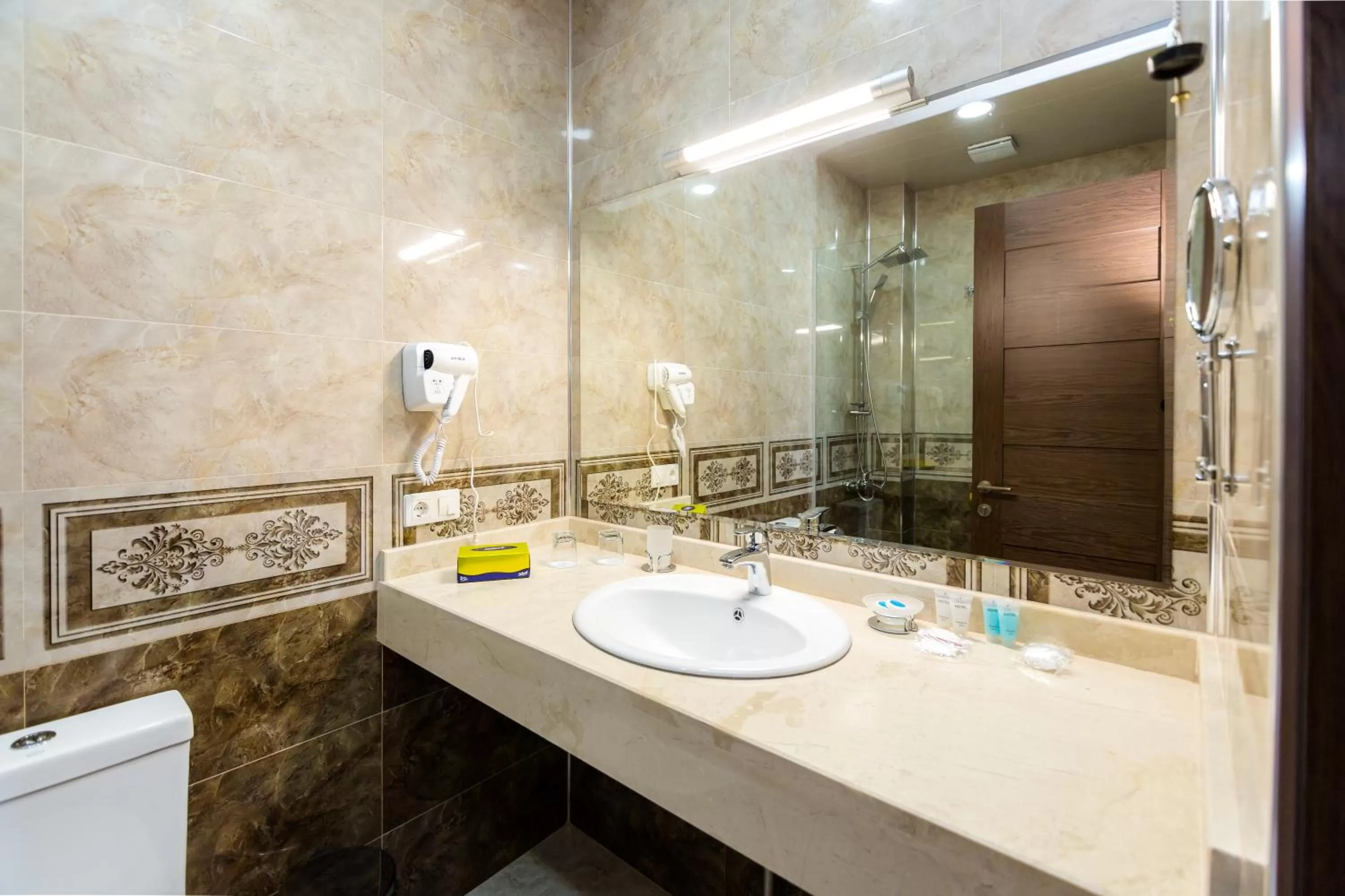 Bathroom in Elia Palace Hotel