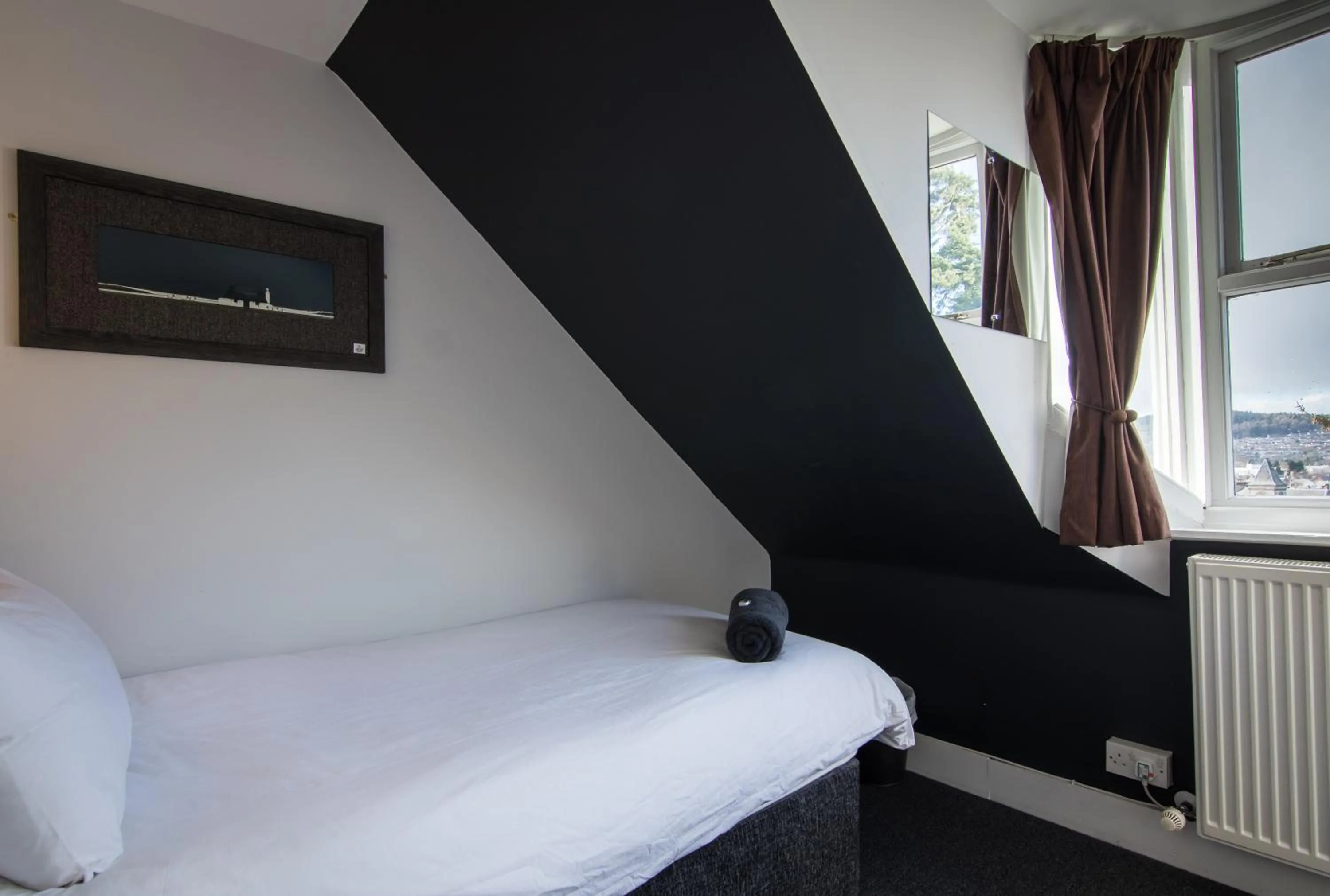 Bedroom, Bed in Bazpackers