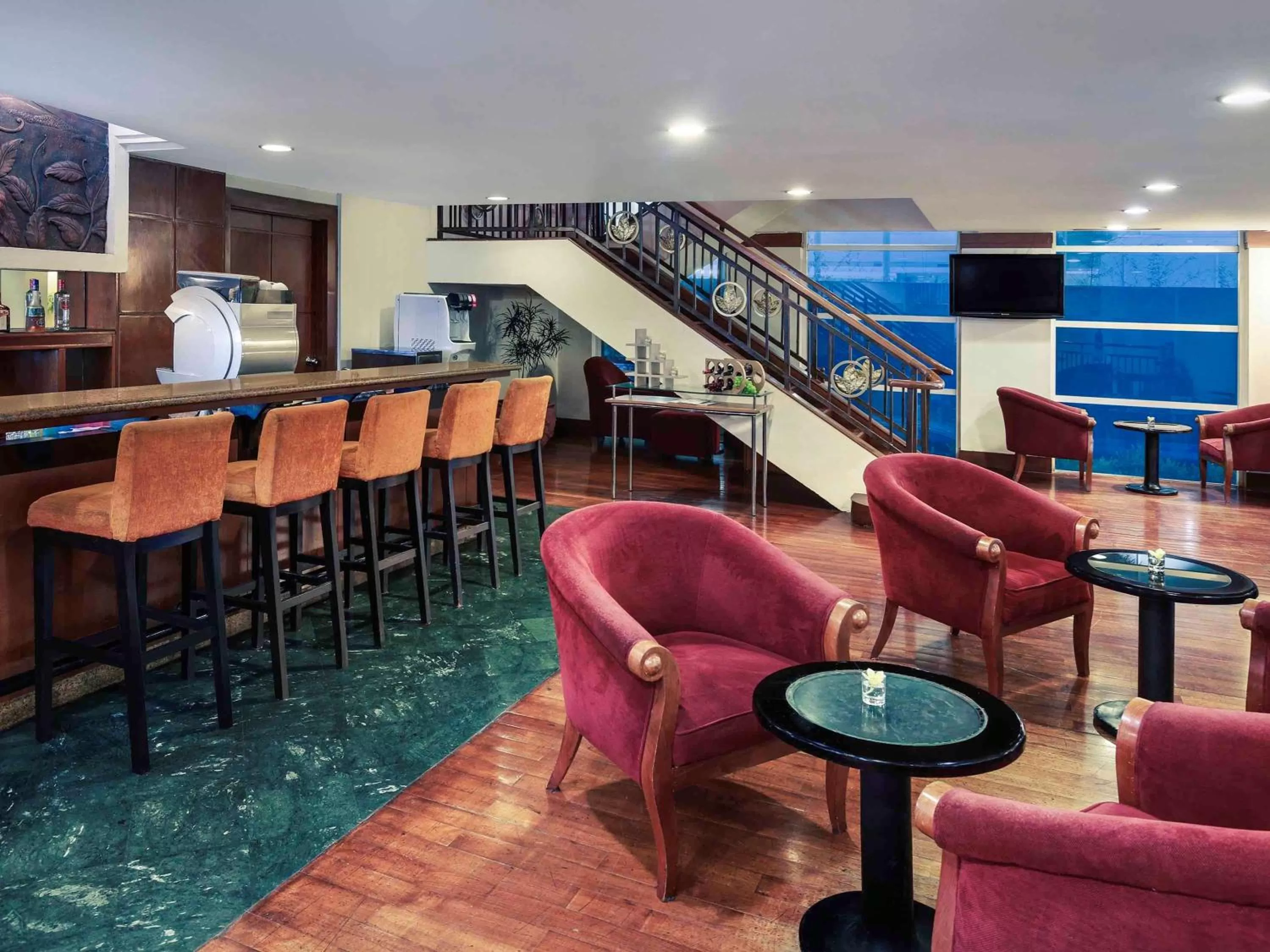 Lounge or bar in Mercure Jakarta Kota