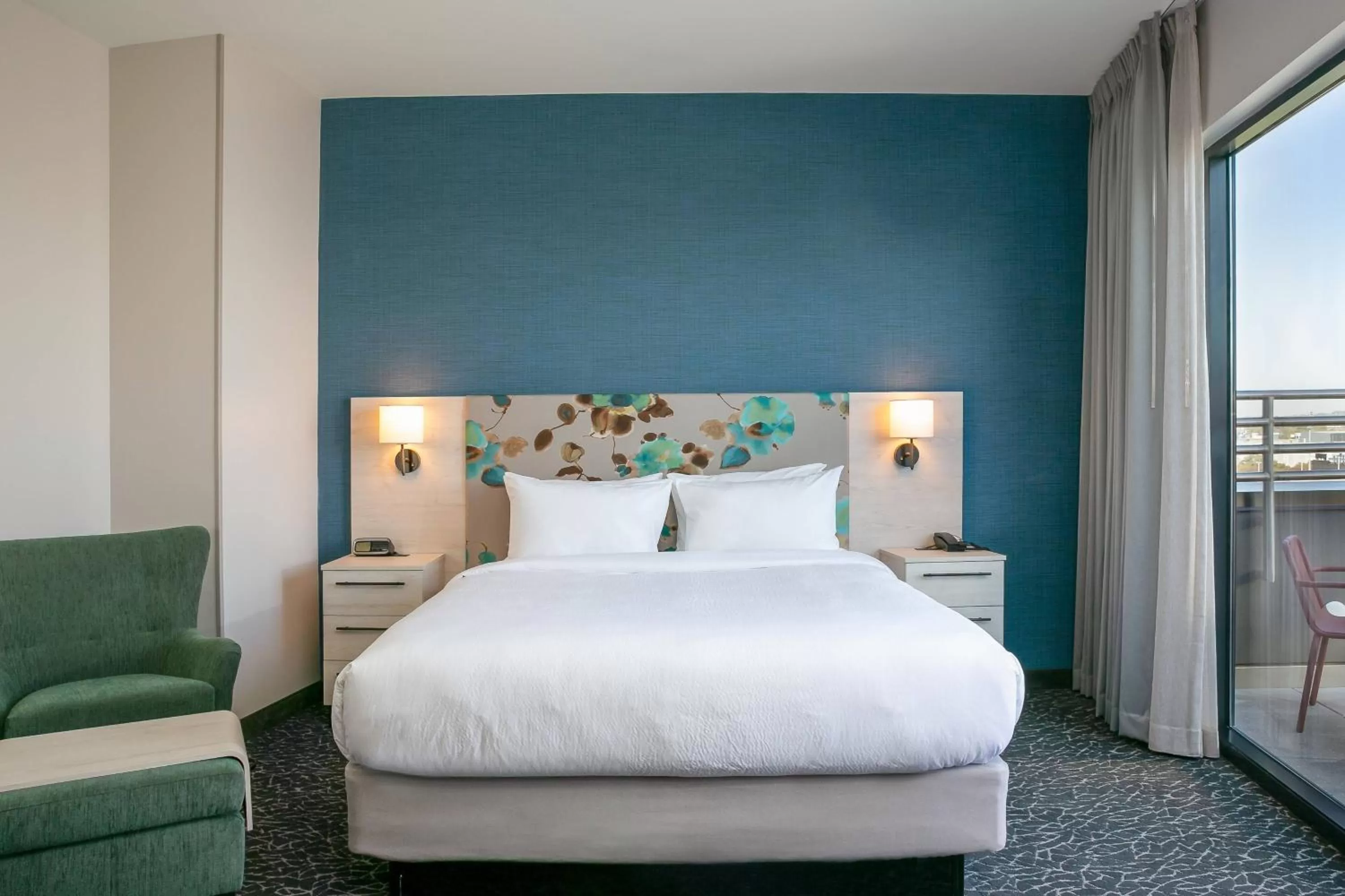 Photo of the whole room, Bed in TownePlace Suites Nashville Downtown/Capitol District