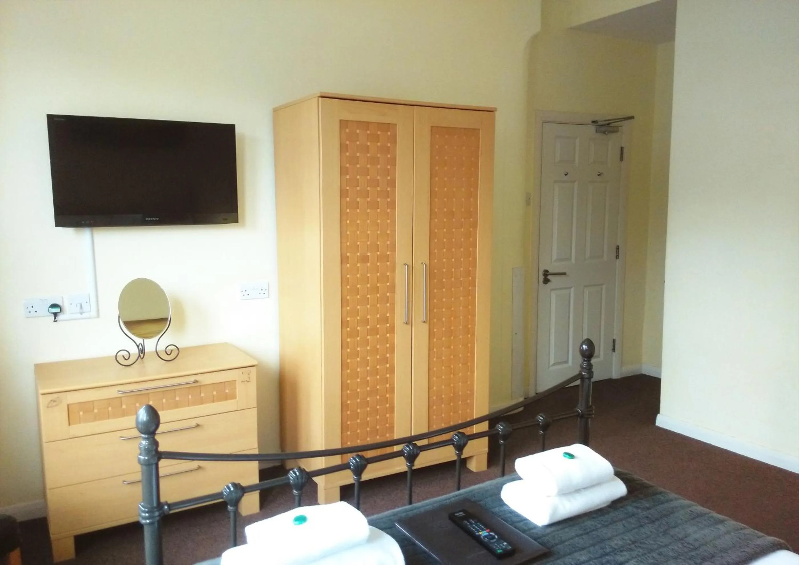 Bedroom in Seafield House