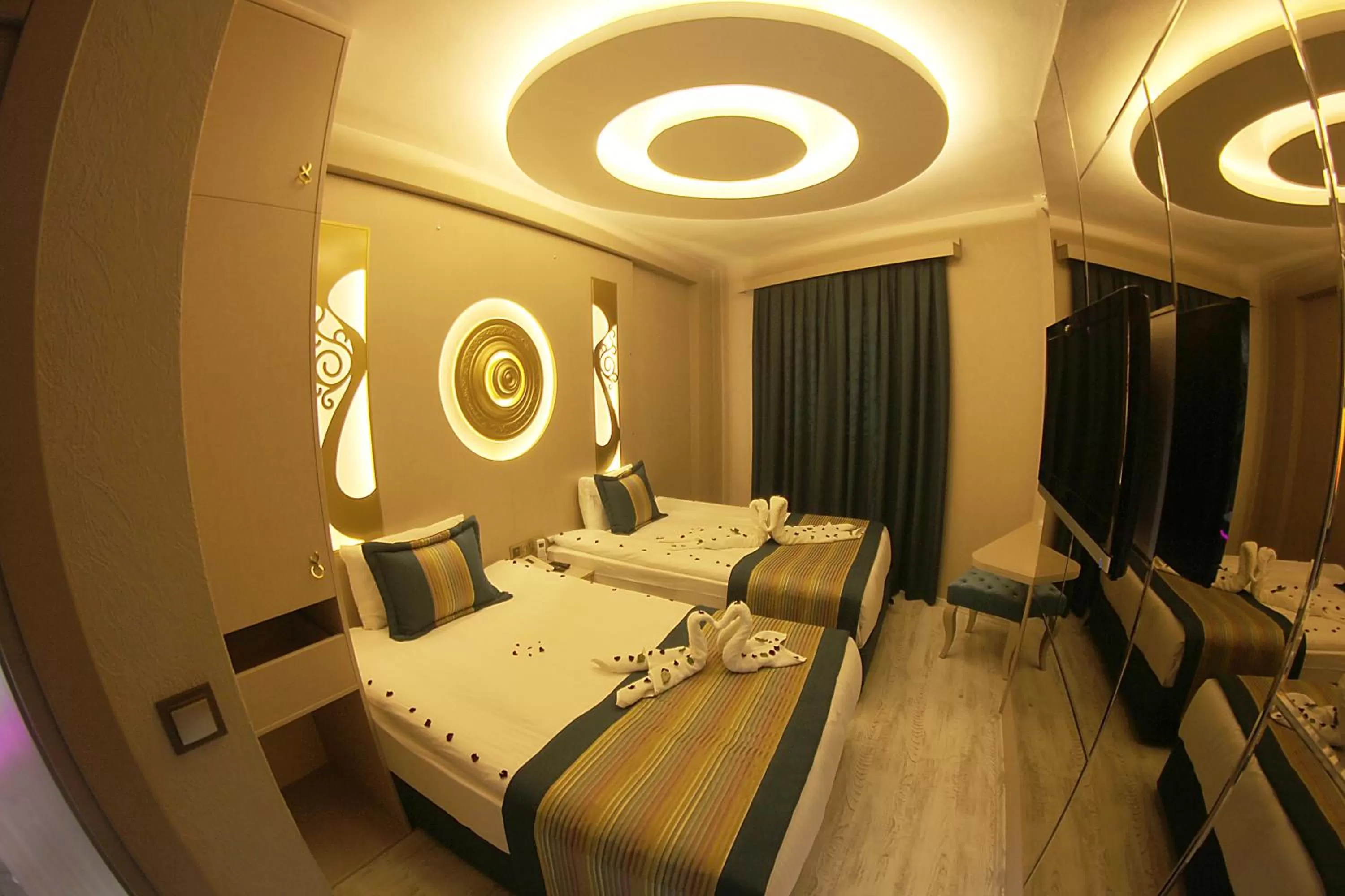 Photo of the whole room, Room Photo in Nun Hotel