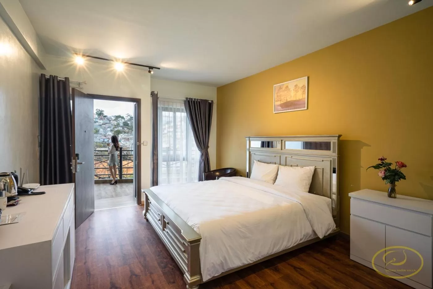 Photo of the whole room, Bed in Hong Mon Villa