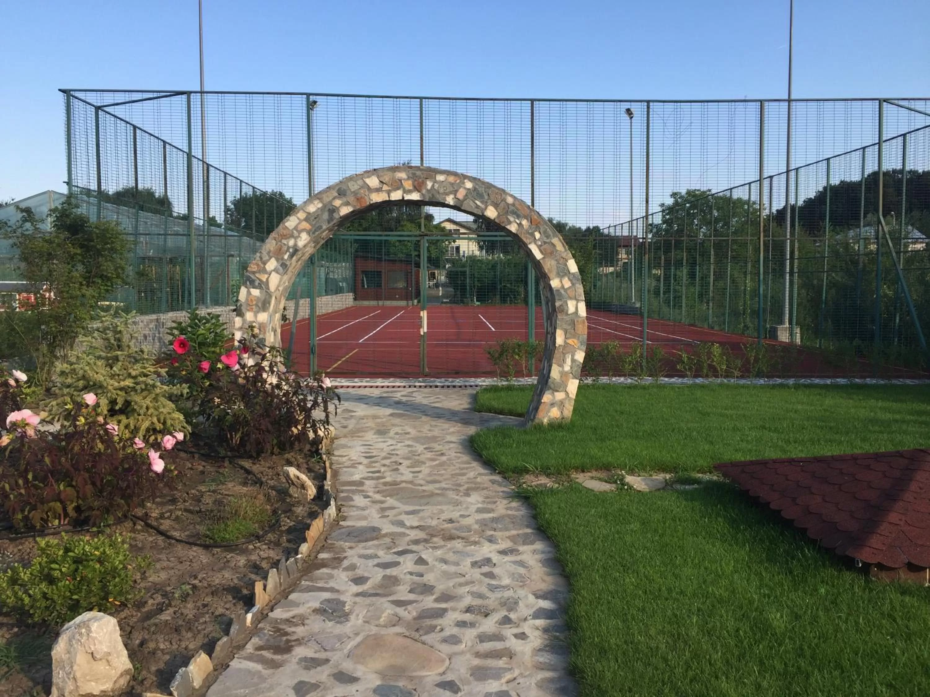 Tennis court in Country Spa Retreat