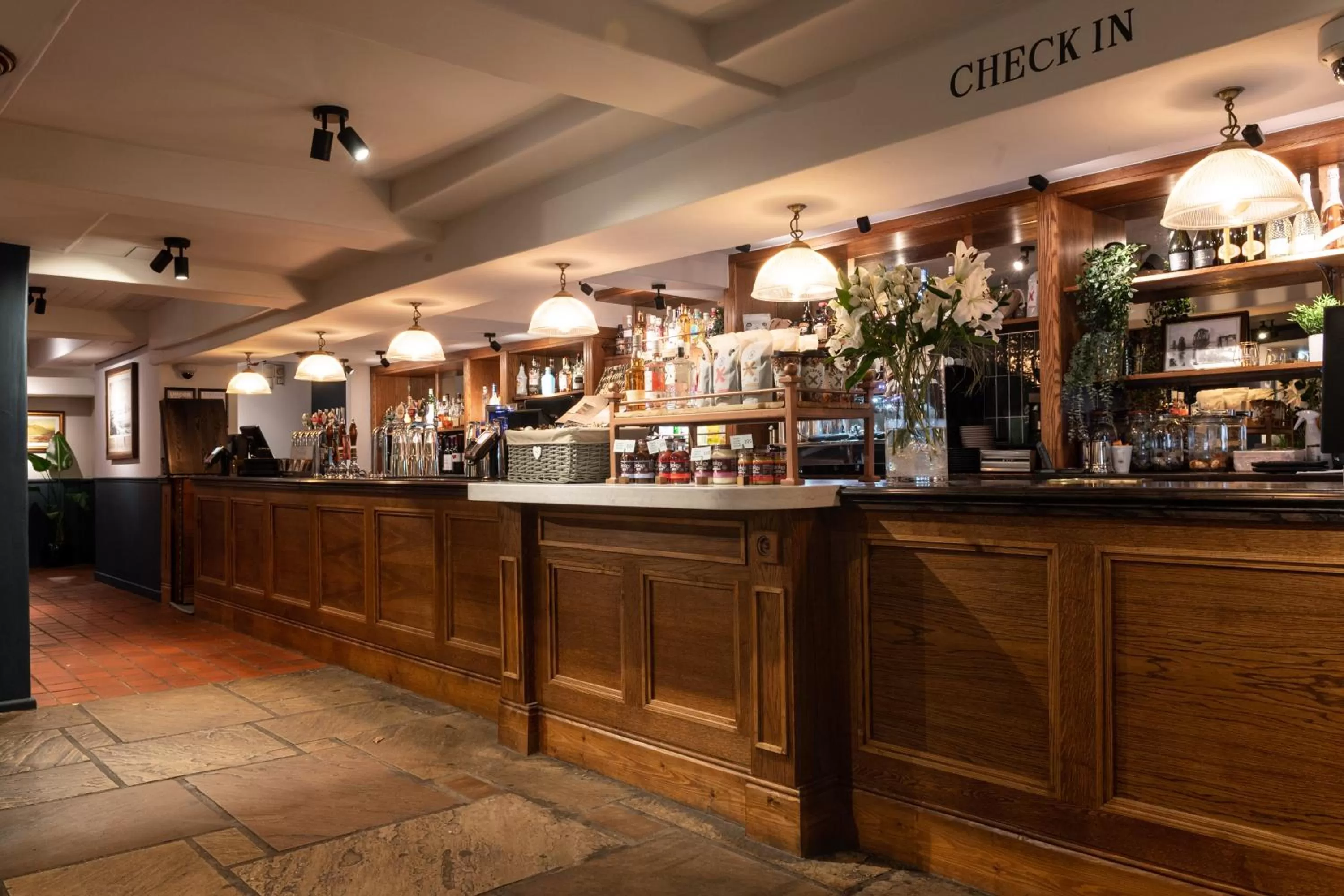 Lounge or bar in The Hawes Inn by Innkeeper's Collection