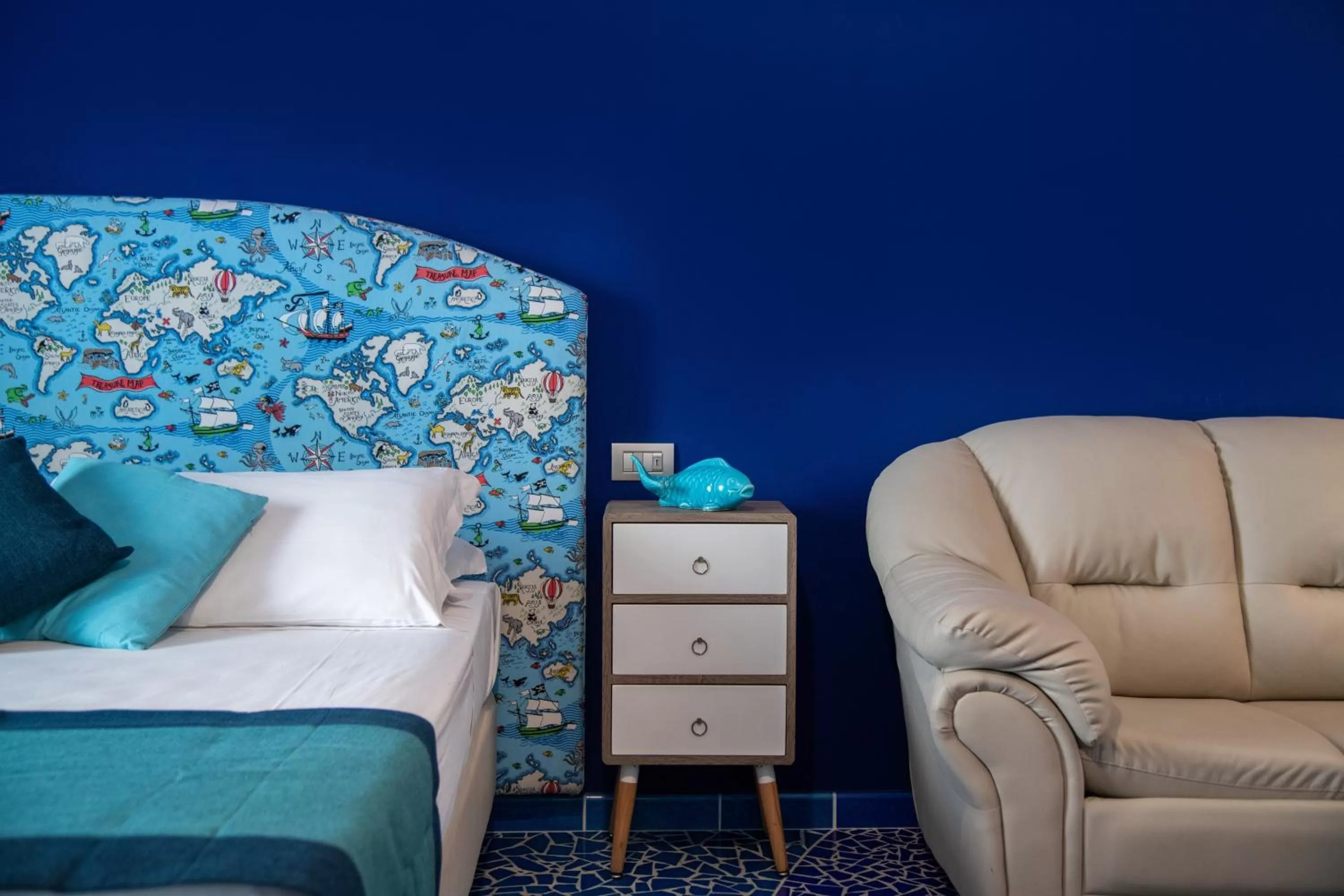 Decorative detail, Bed in Aquae Romanae