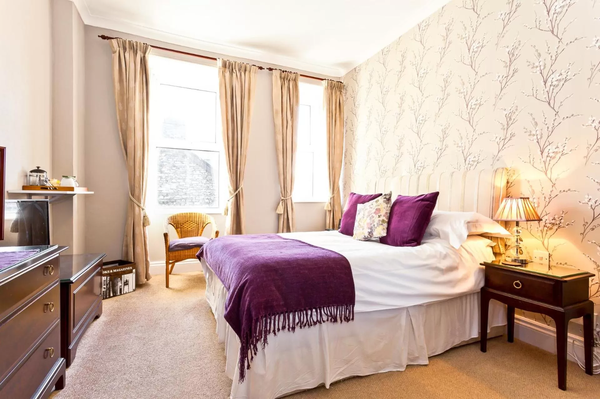 Bedroom, Bed in 1 Park Road