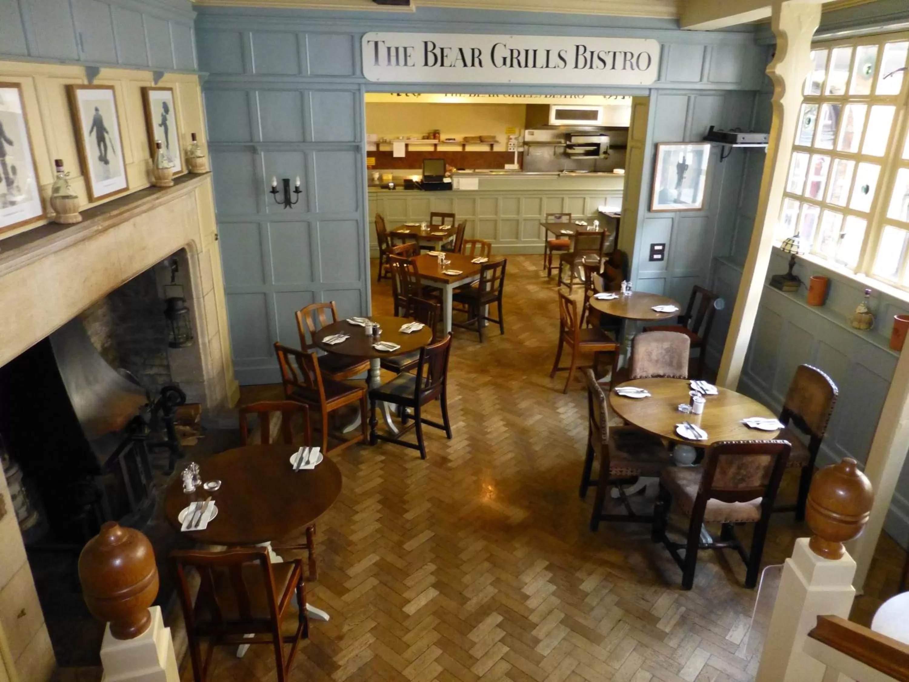 Restaurant/places to eat in The Bear Hotel