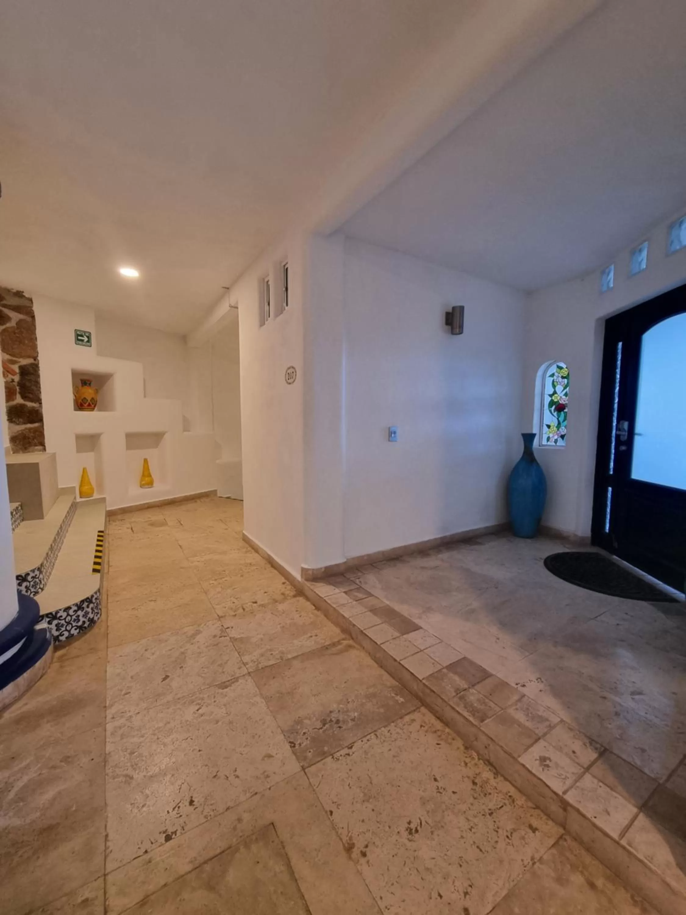 Area and facilities in Marboka Hotel & Suites