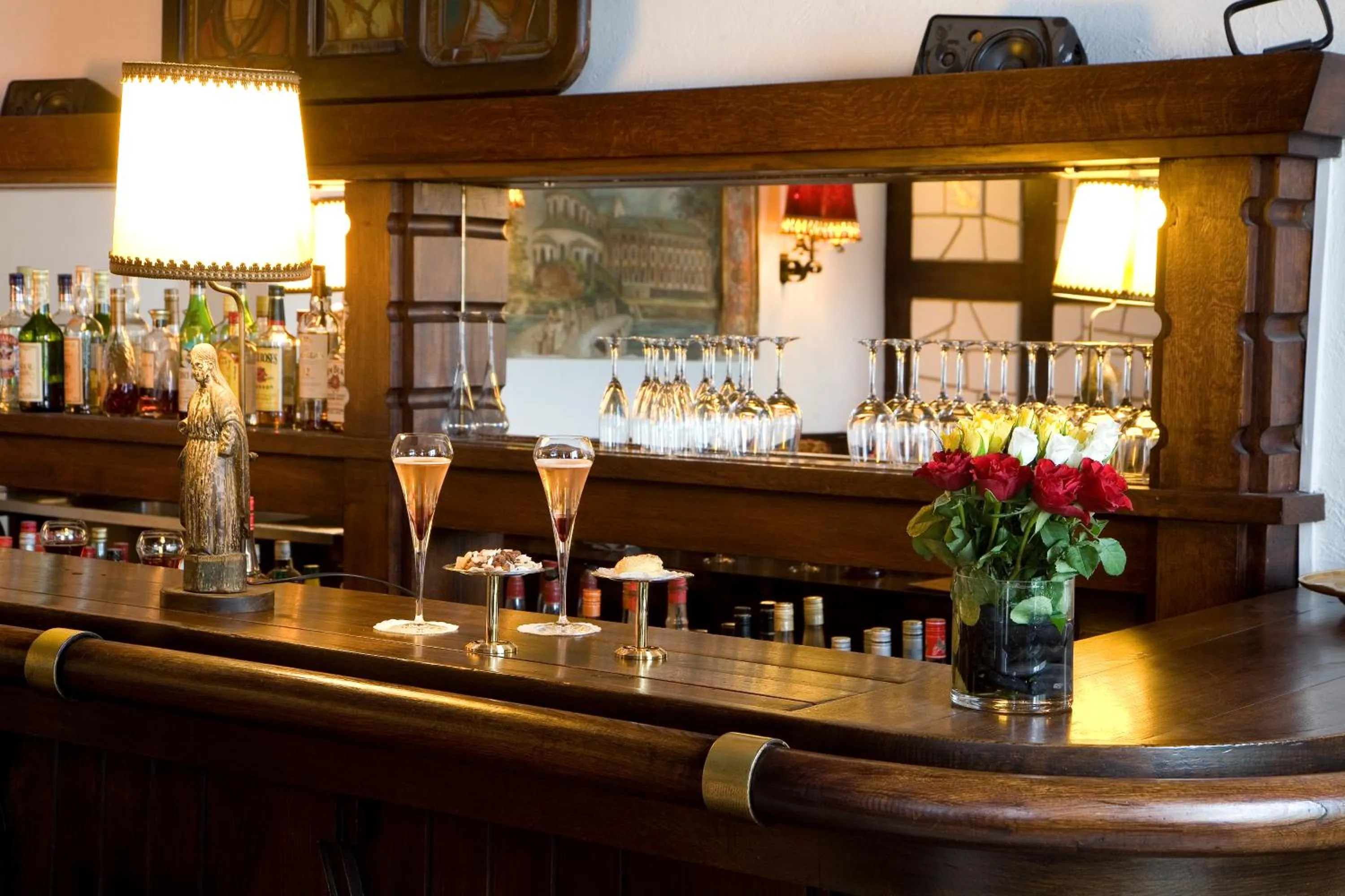 Lounge or bar in Grand Hôtel de l'Abbaye