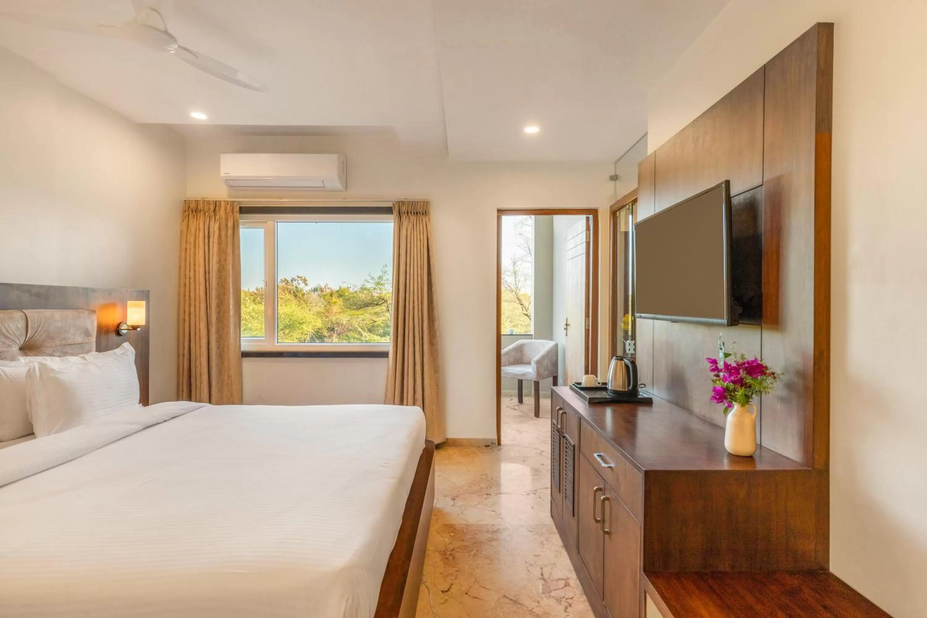 Balcony/Terrace in Seasons A Boutique Hotel