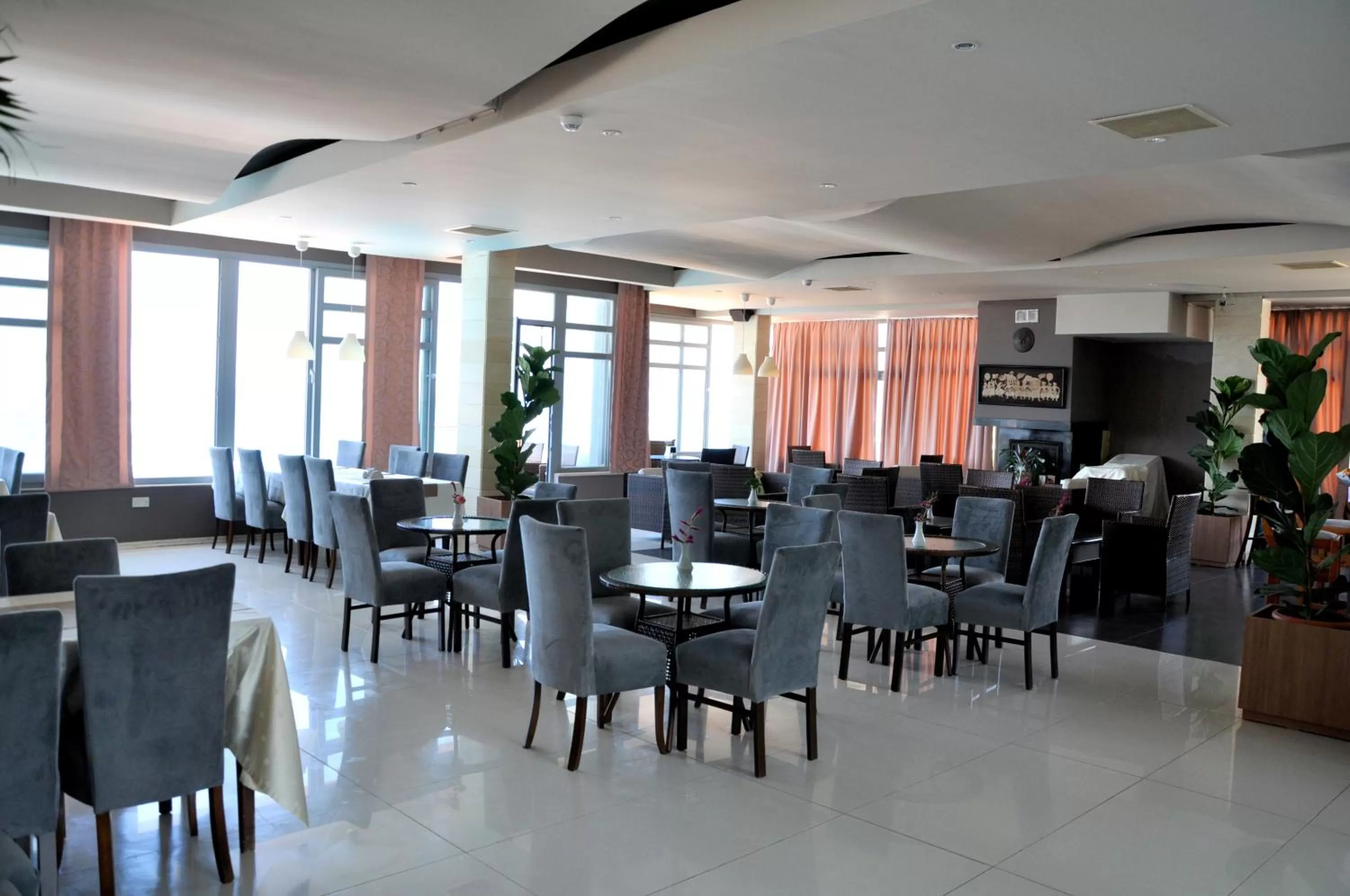 Restaurant/places to eat in Manolya Hotel