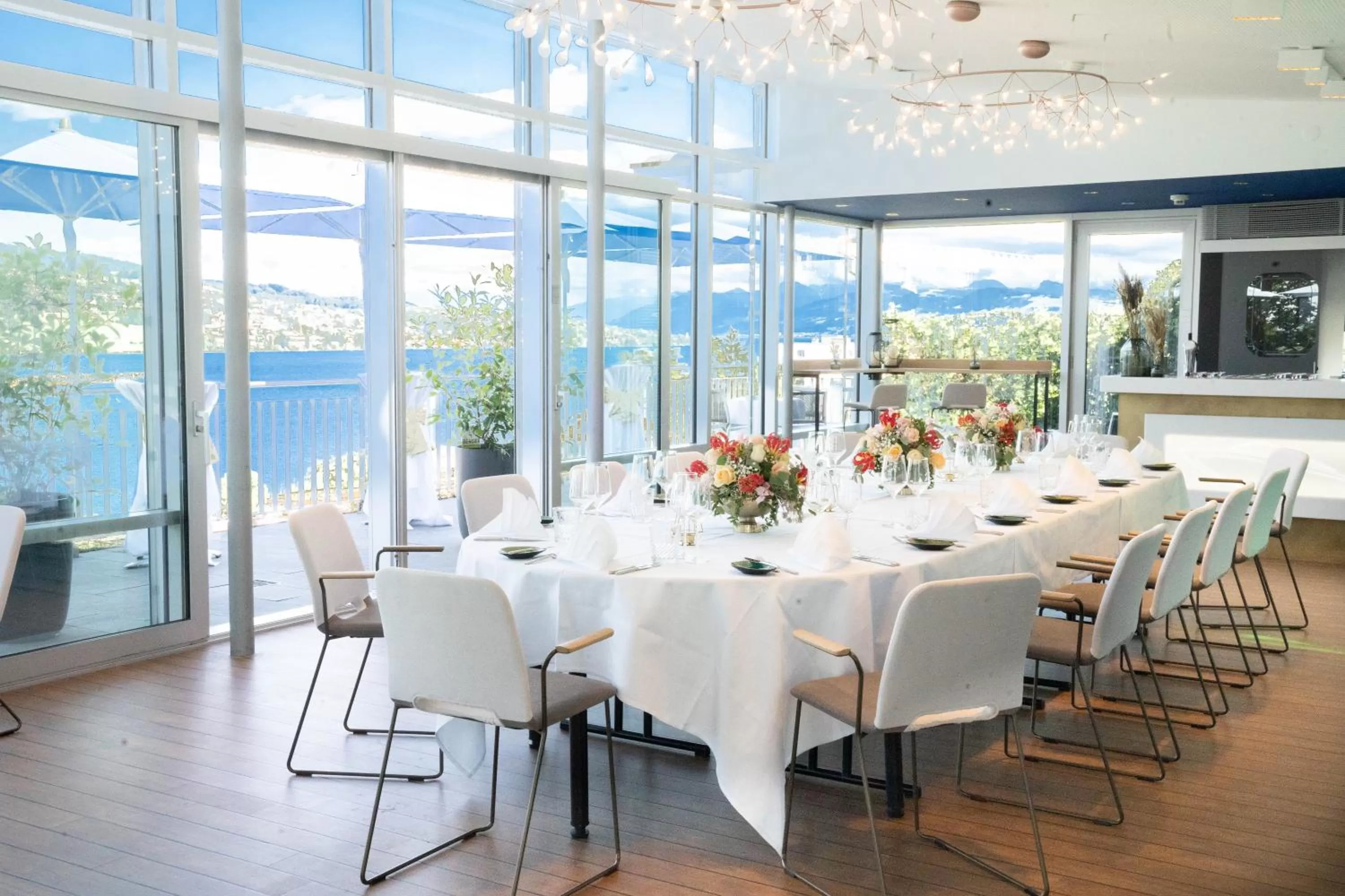 Restaurant/places to eat in Sedartis Swiss Quality Hotel