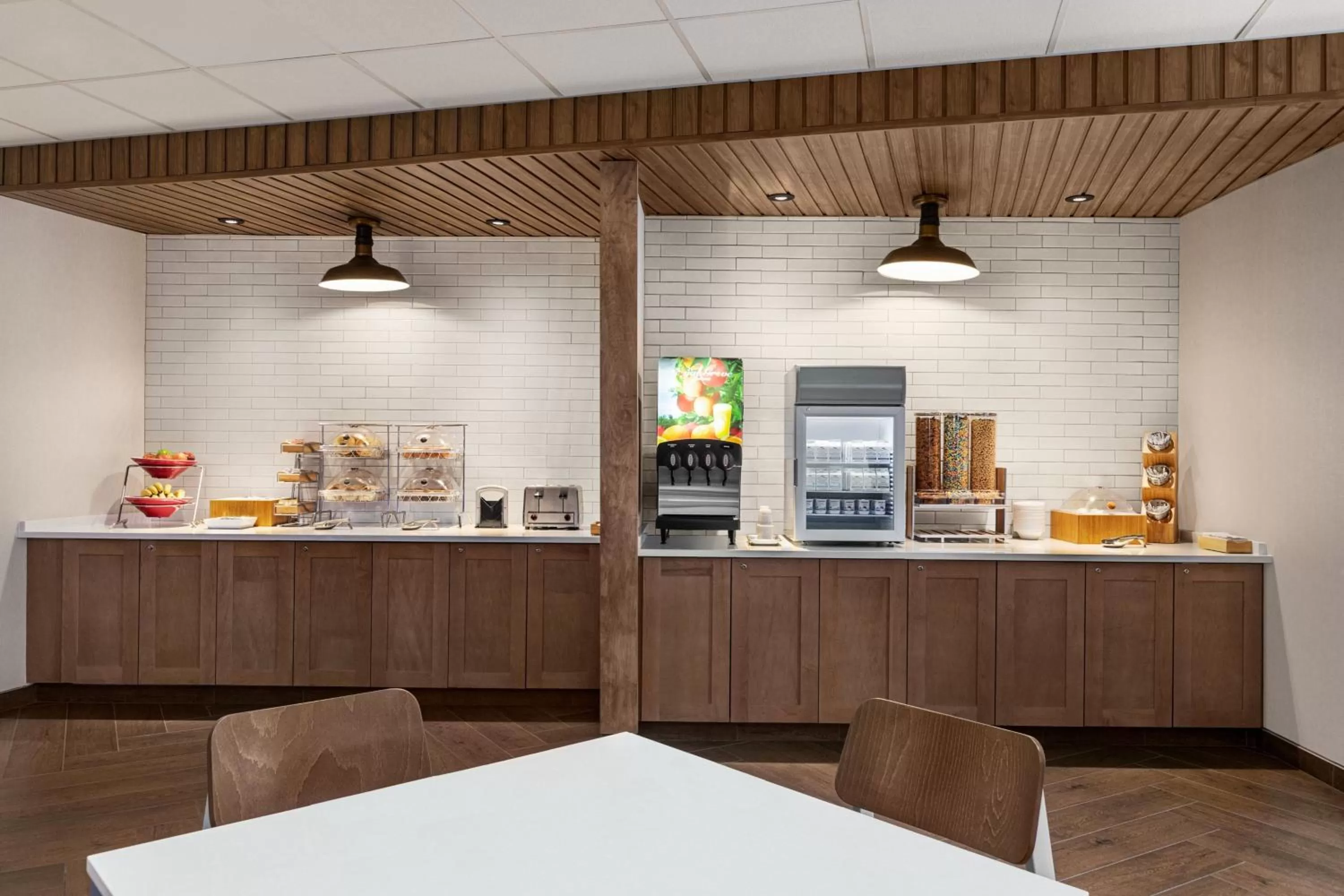 Breakfast in Fairfield by Marriott Inn & Suites Bonita Springs