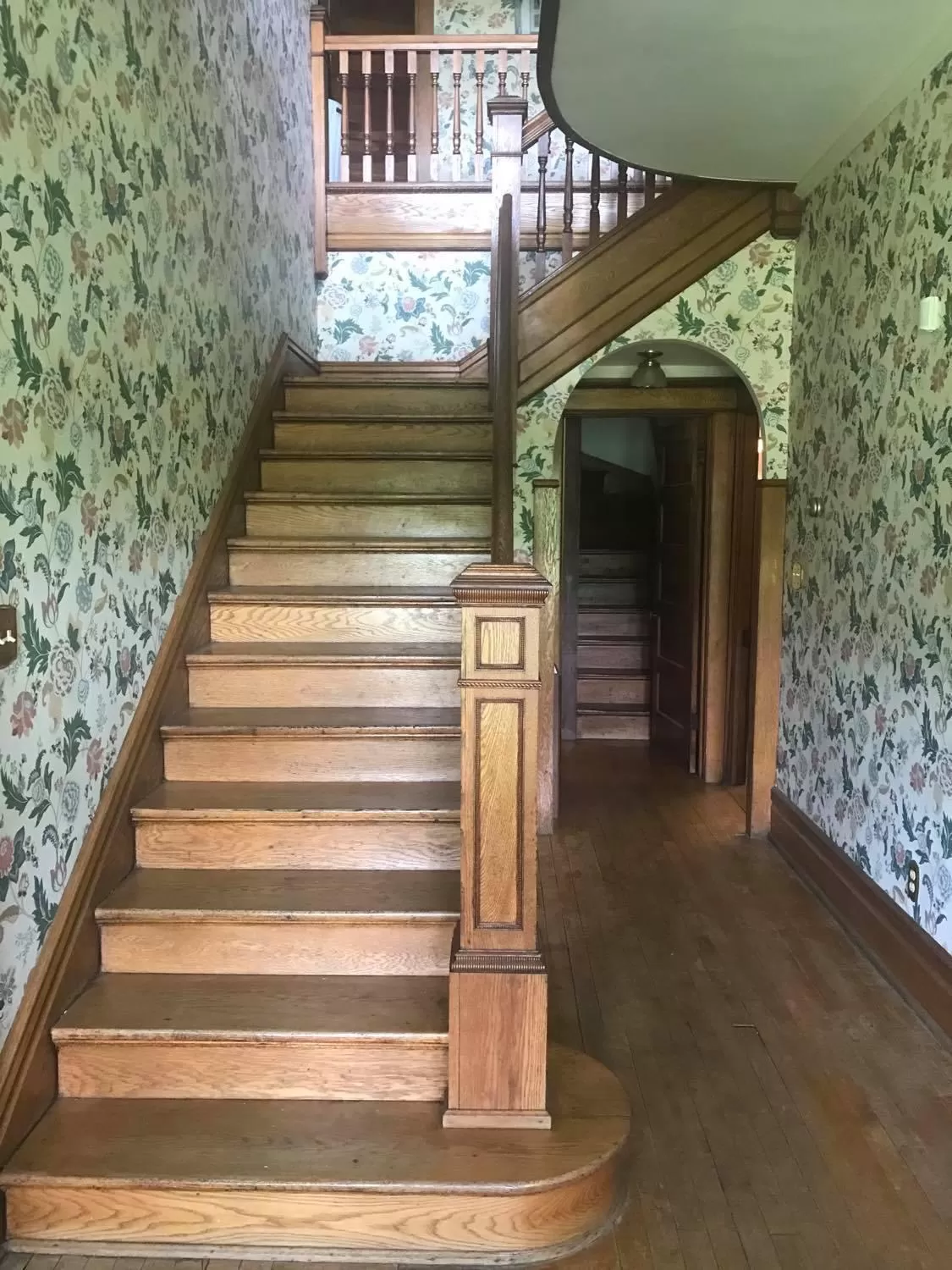 Property building in Laurel River Club Bed & Breakfast or LRCBNB