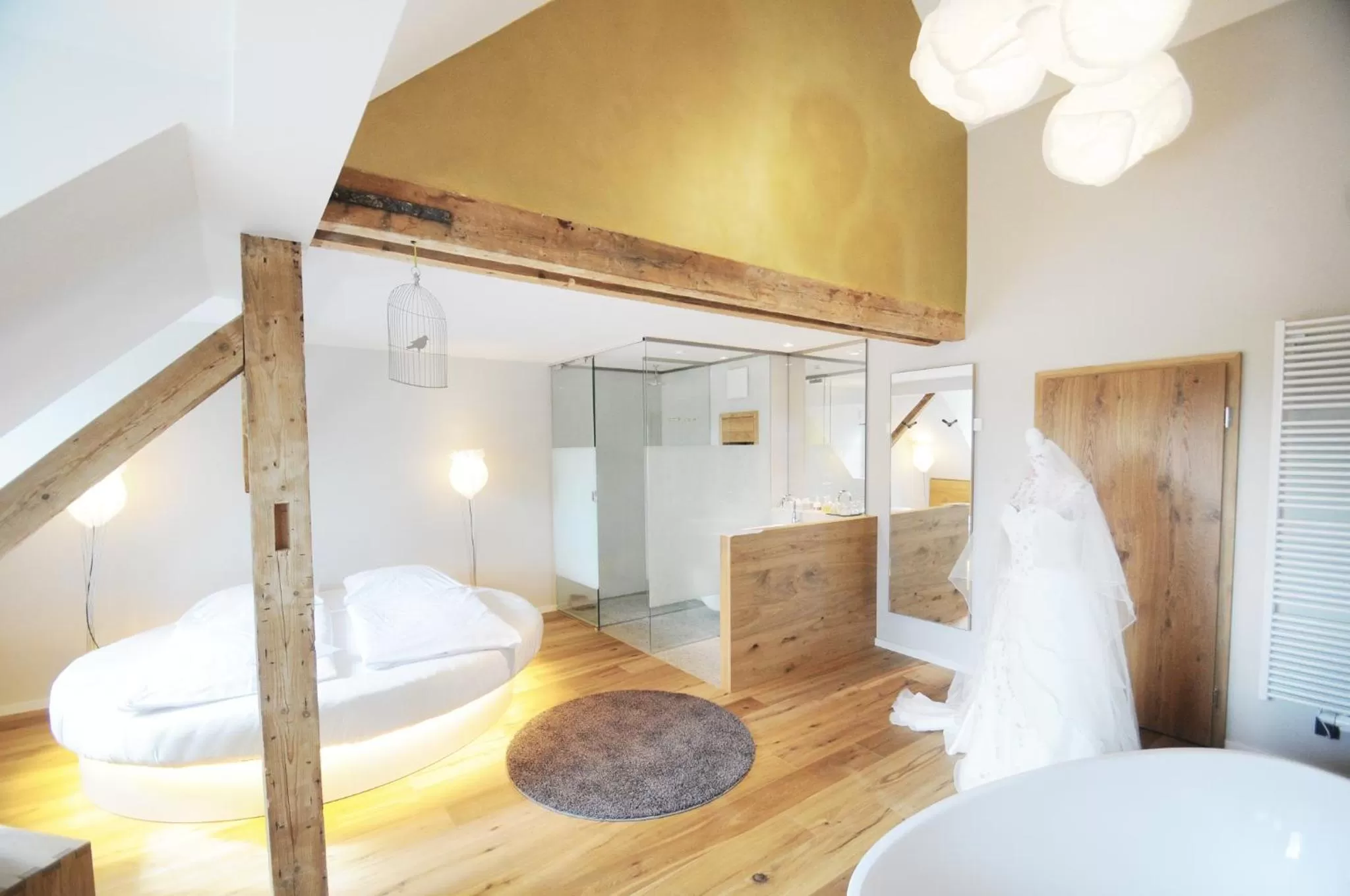 Bedroom, Bed in Hotel Waldvogel