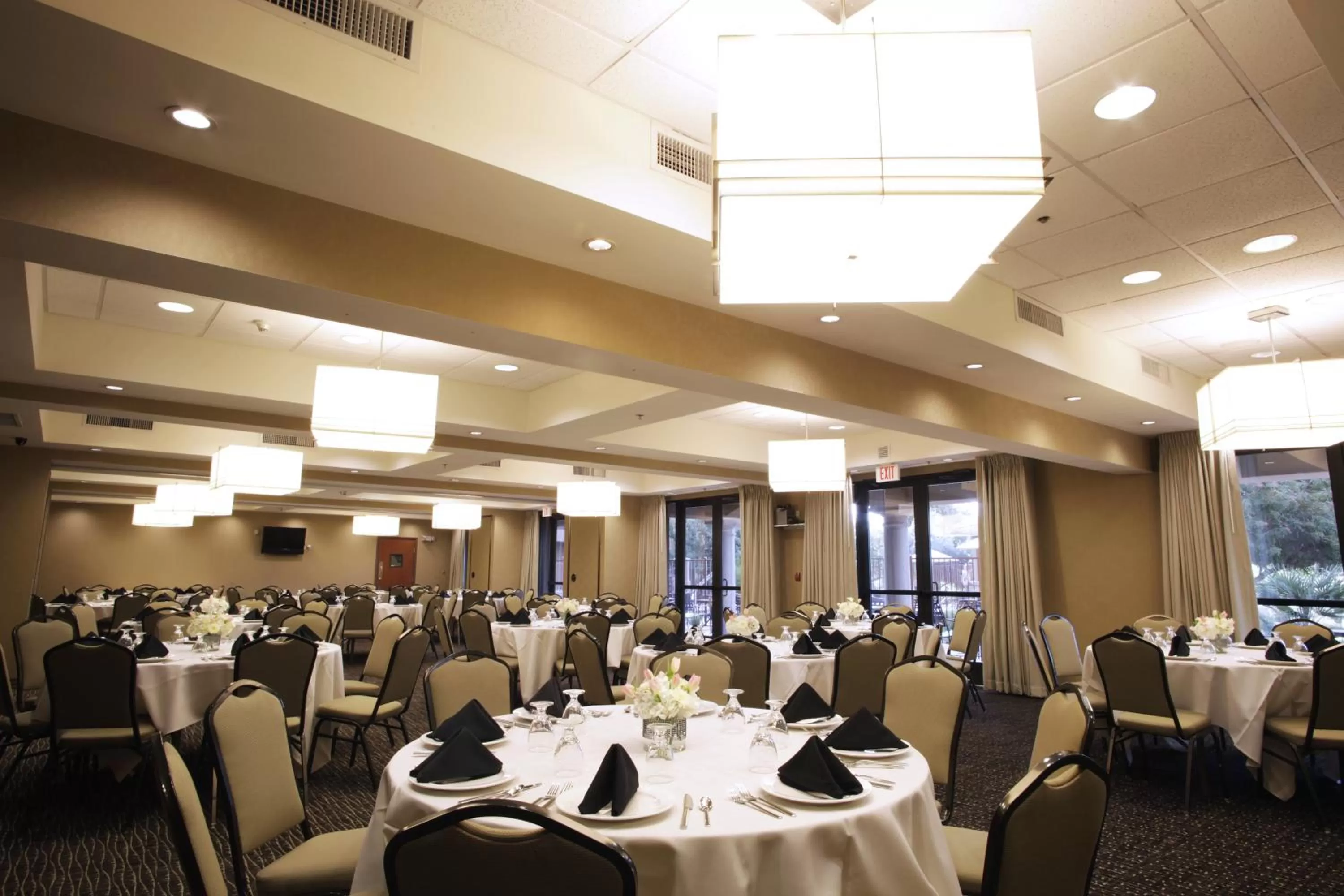 Banquet/Function facilities in Holiday Inn Phoenix/Chandler by IHG