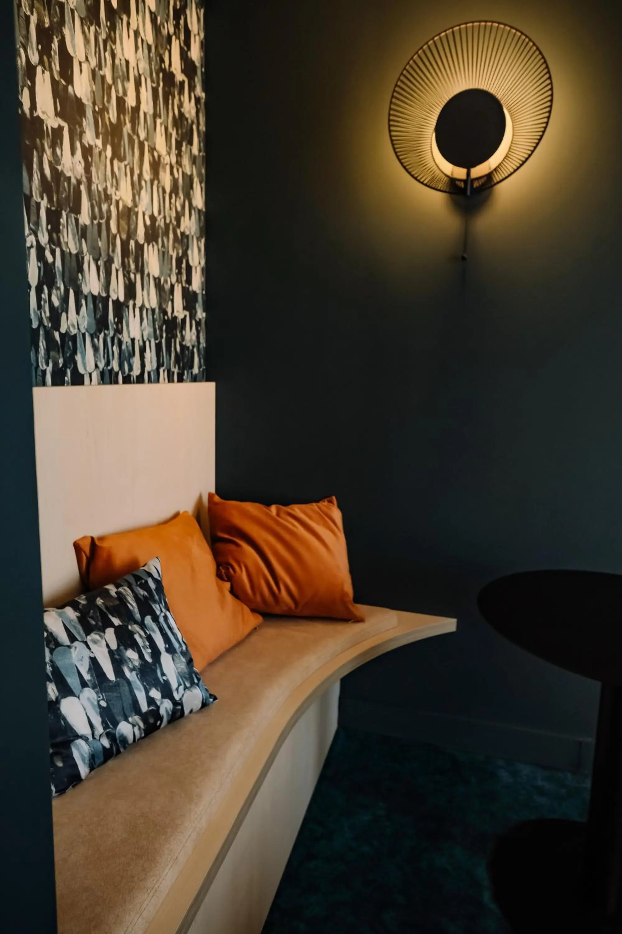 Seating area, Bed in Live Hotels Bordeaux Lac