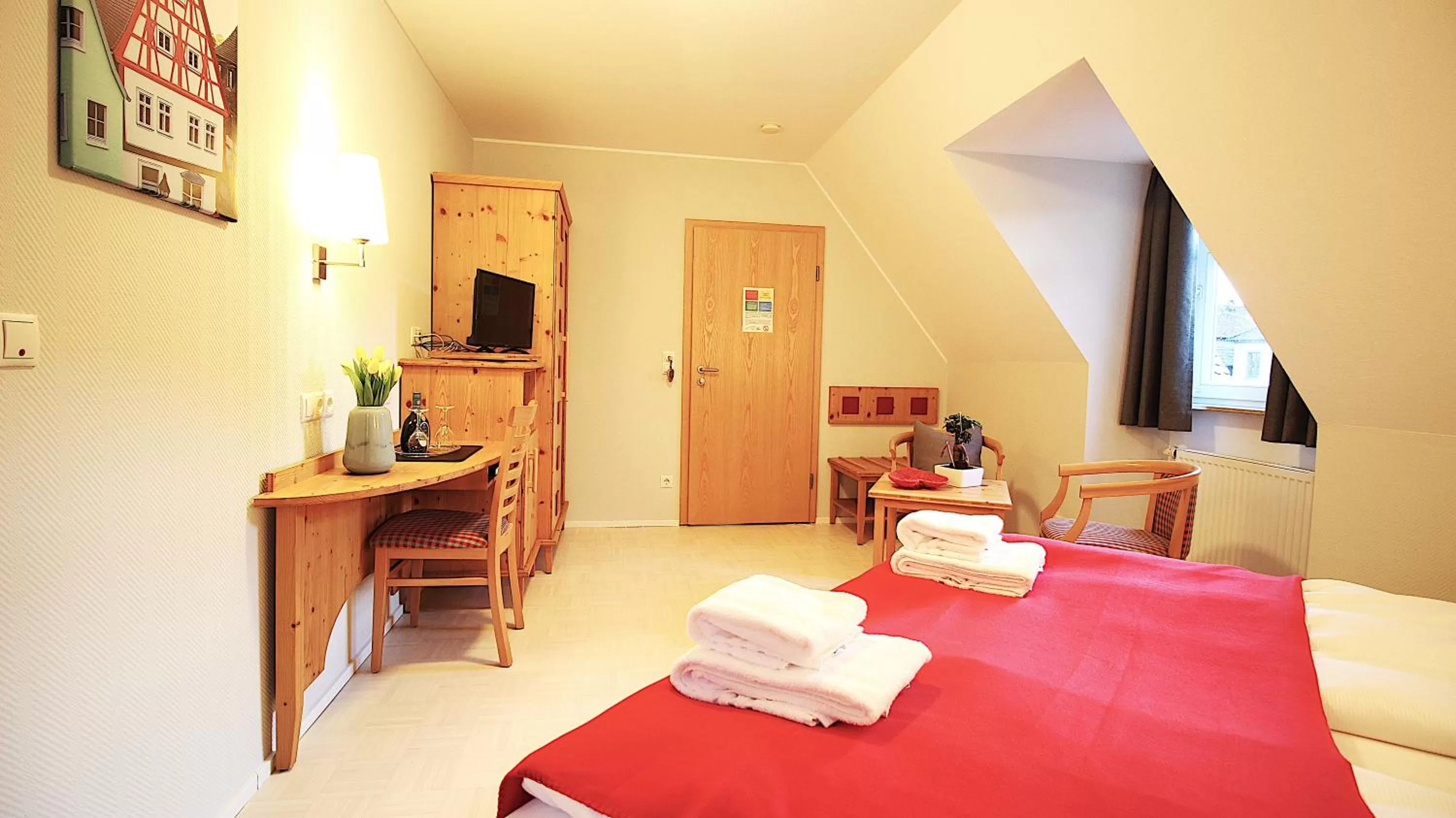 Photo of the whole room, Bed in Aparthotel Alte Schmiede Dettelbach