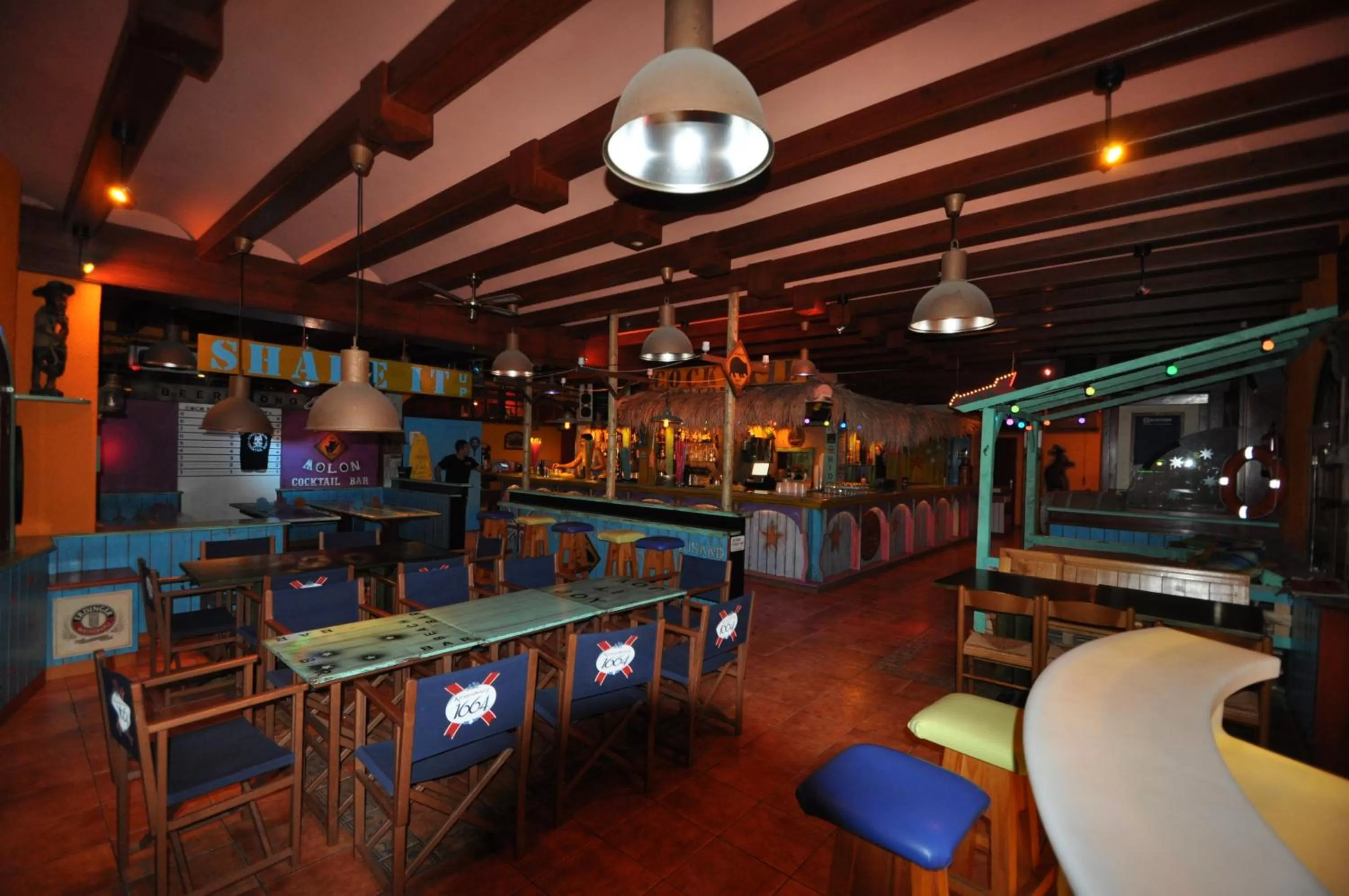 Food and drinks in Aparthotel Safari