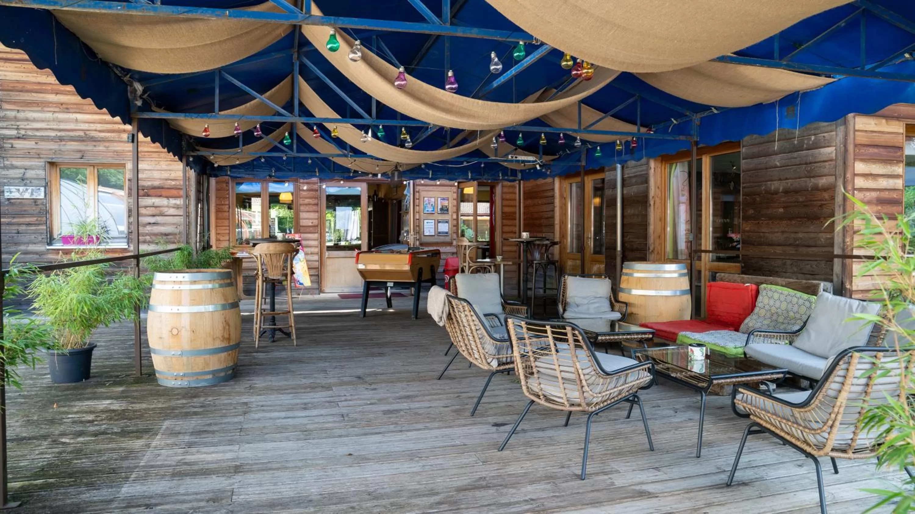 Patio in Le Village de la Champagne - Slowmoov