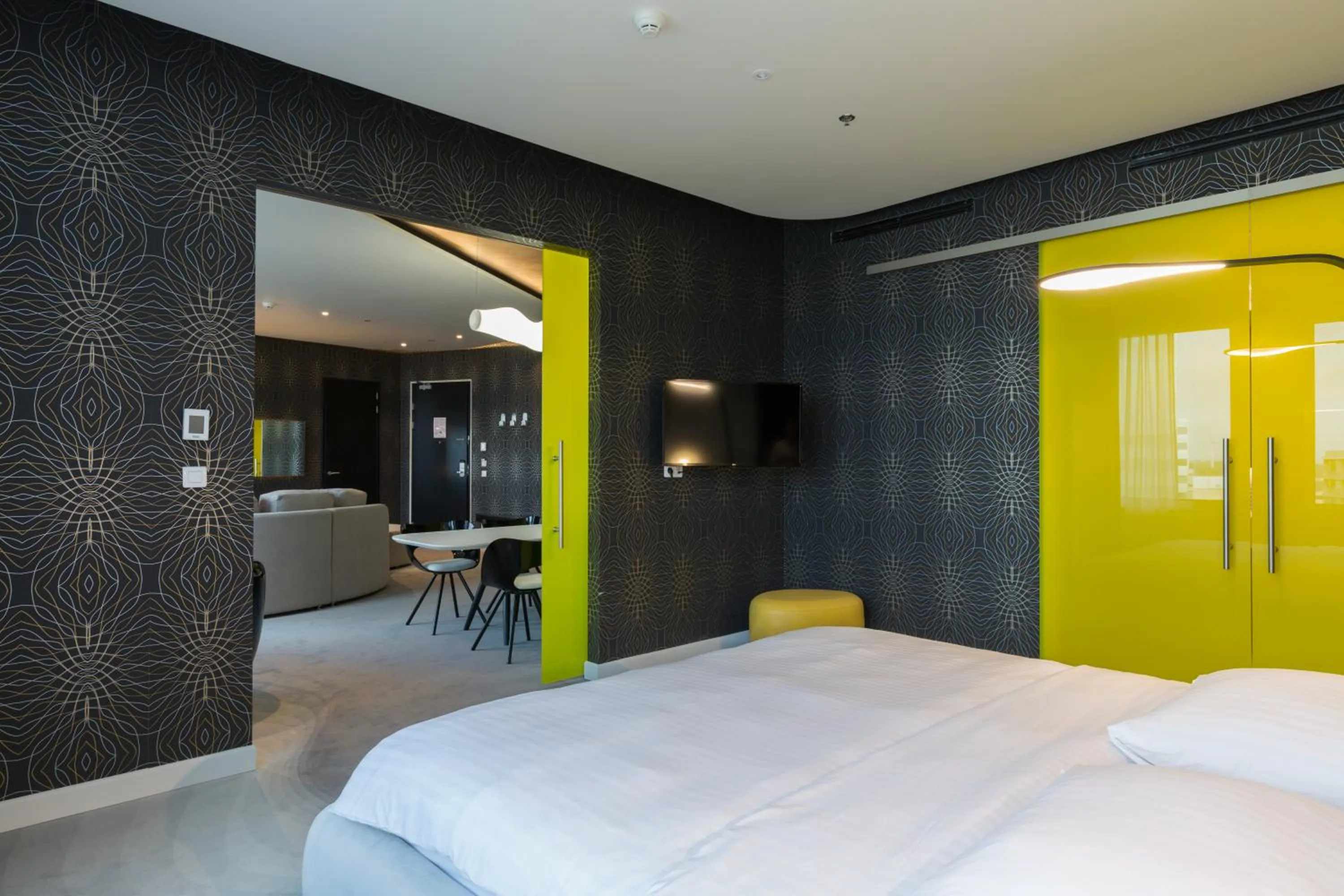 Bed in Park Inn by Radisson Amsterdam City West