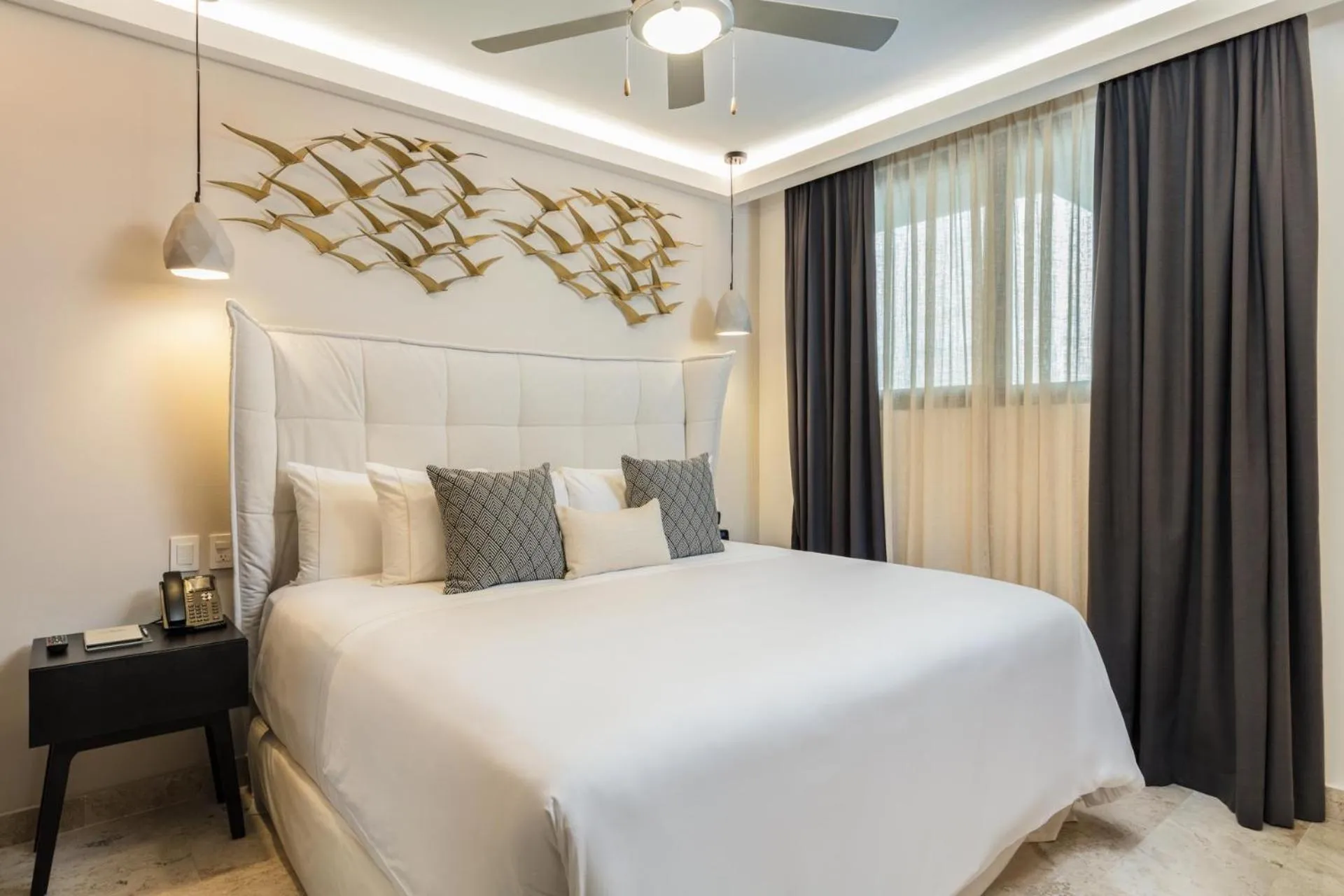 Bed in Serenity Hotel Boutique By Alsol