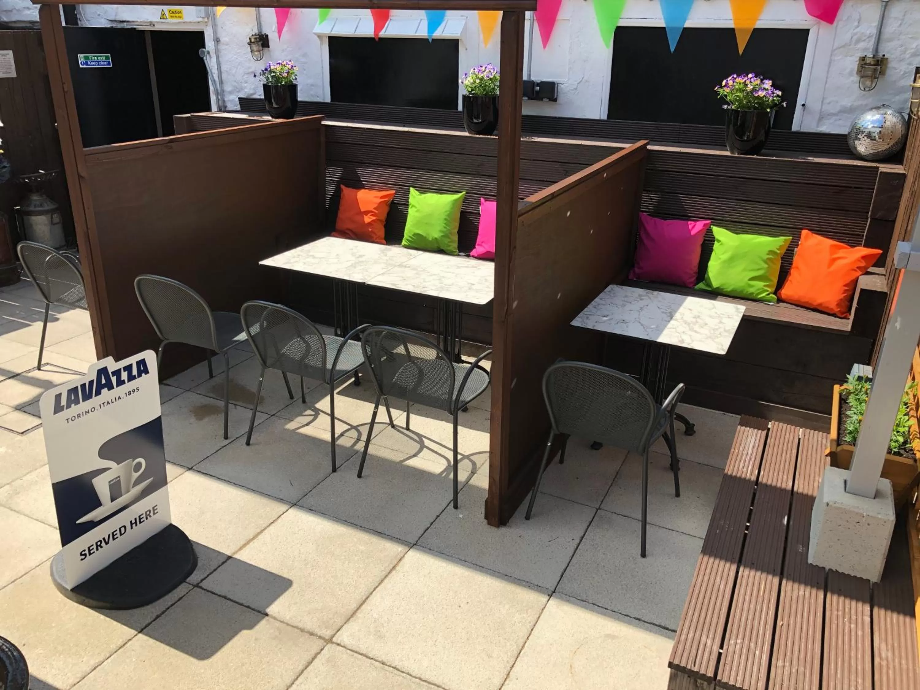 Patio in The Black Swan Hotel