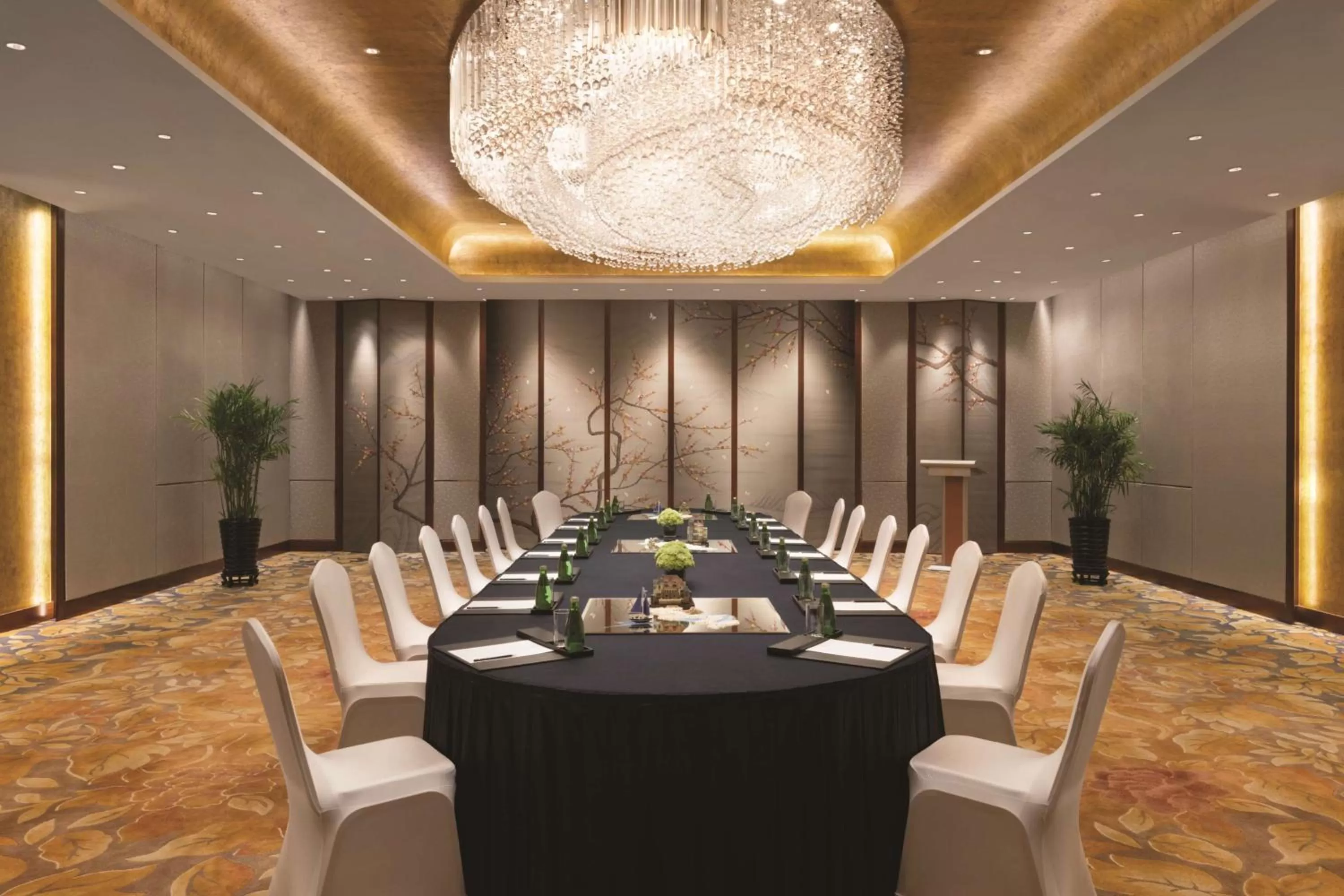 On site in Shangri-La Qingdao - May Fourth Square