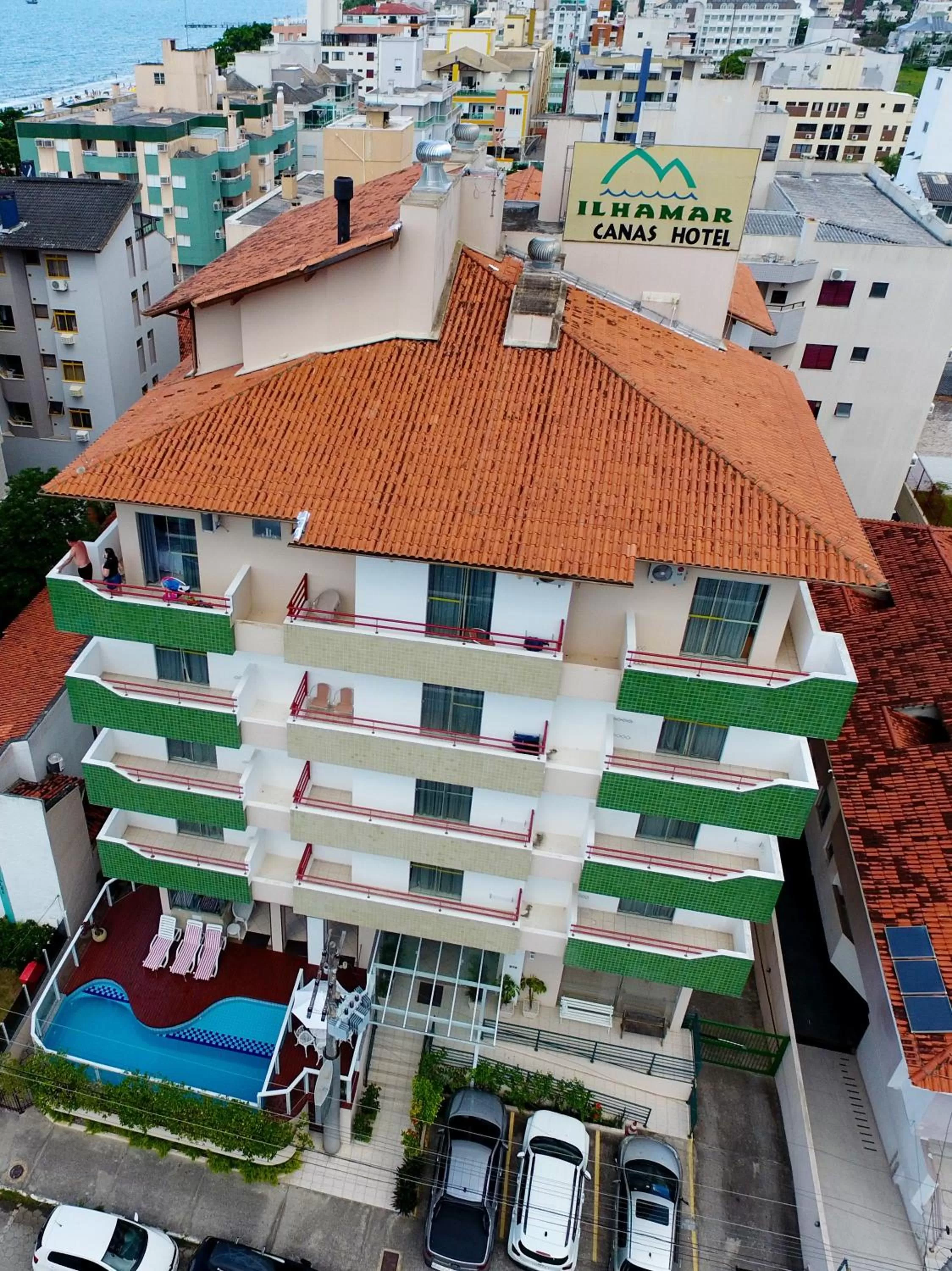 Property building in Ilhamar Canas Hotel