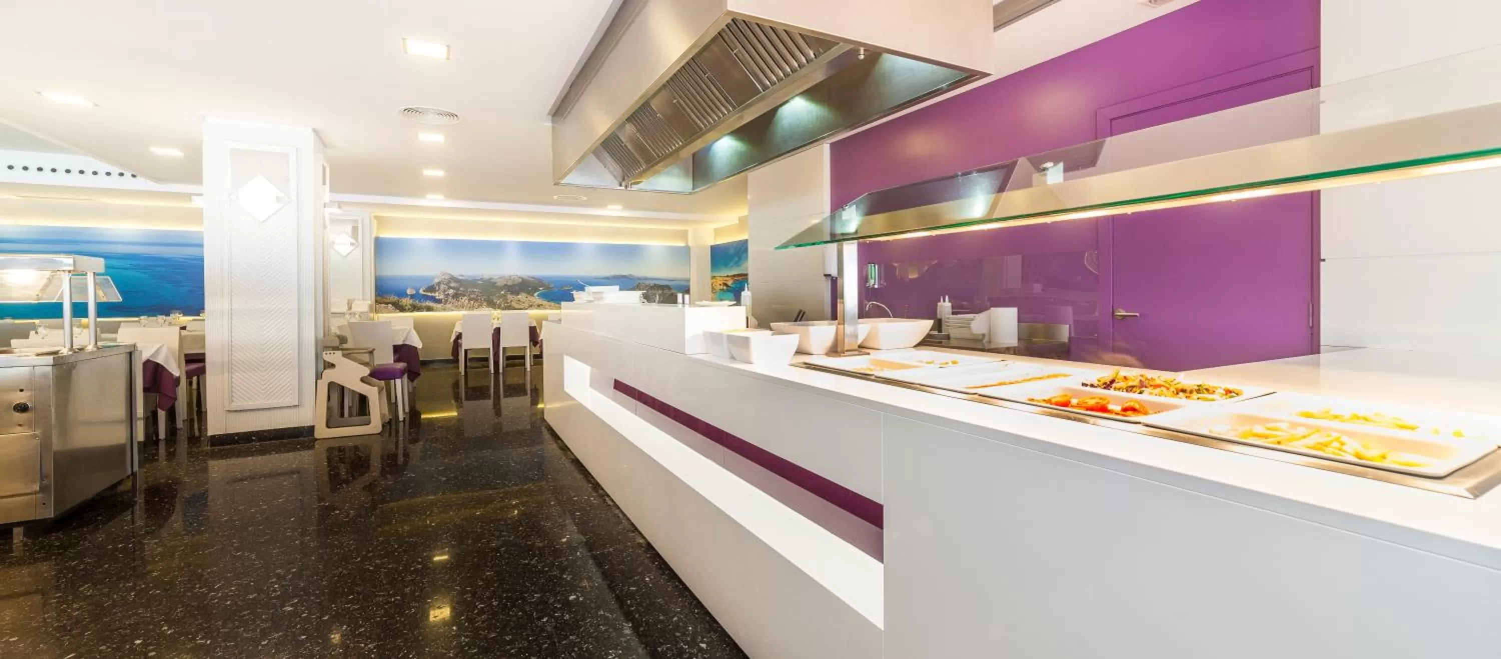 Restaurant/places to eat in Globales Palmanova