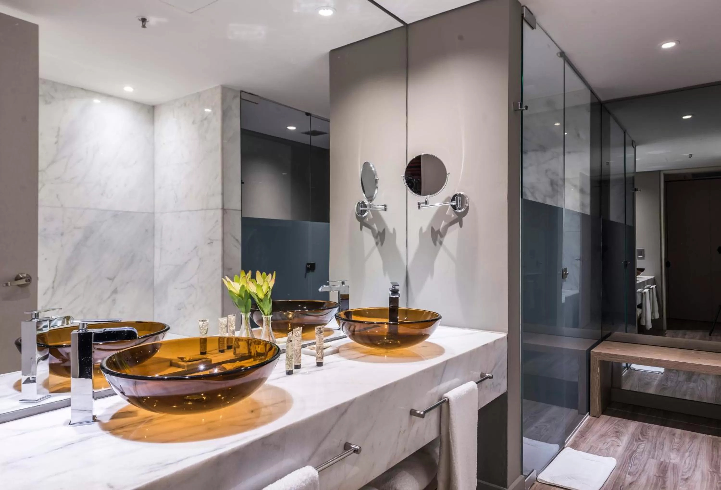 Bathroom in Movich Buró 51