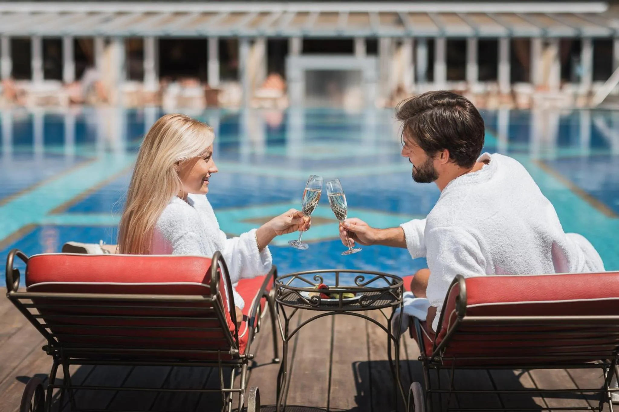 Swimming pool in Alpenpark Resort Superior