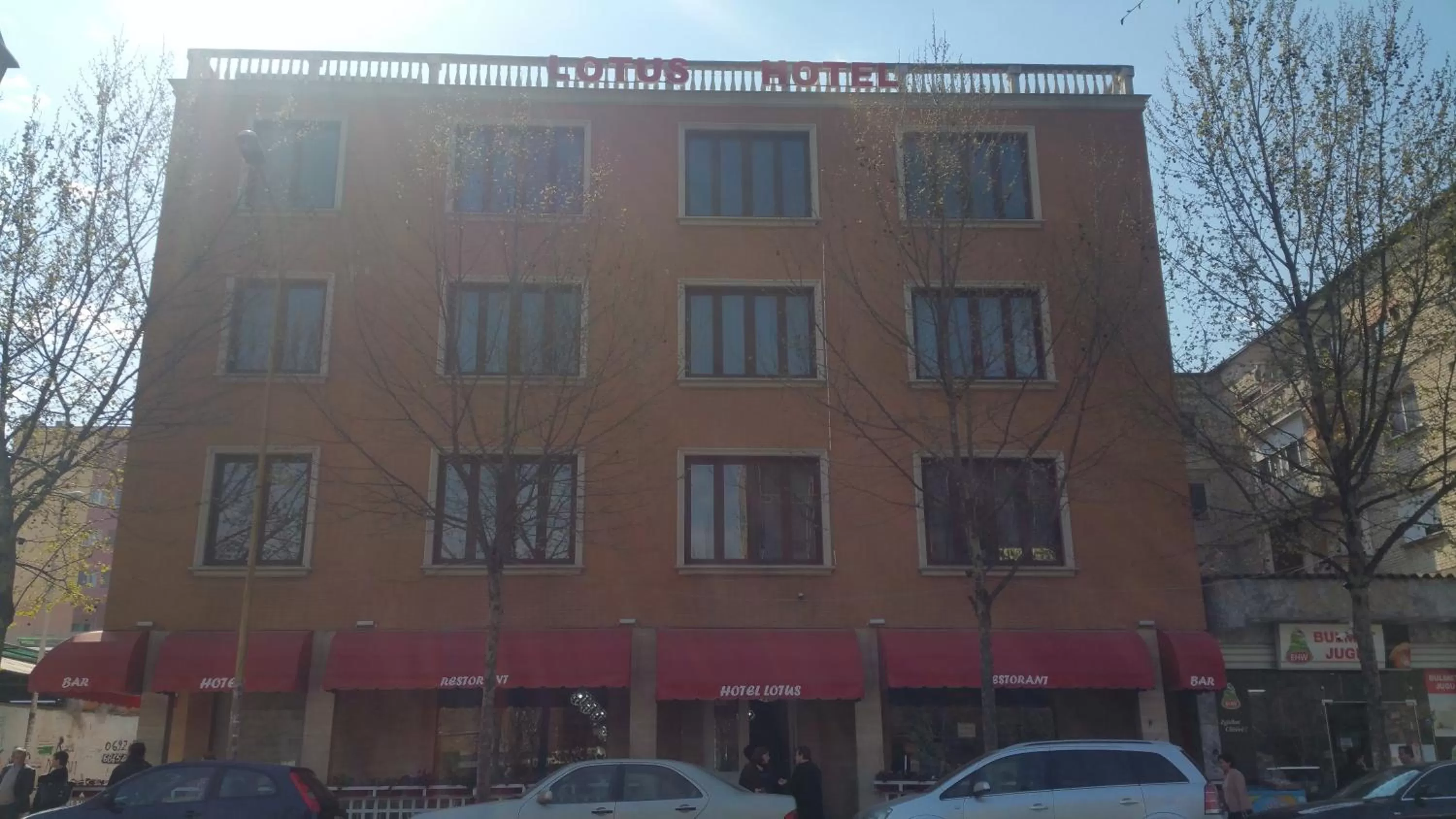 Facade/entrance in Hotel Lotus