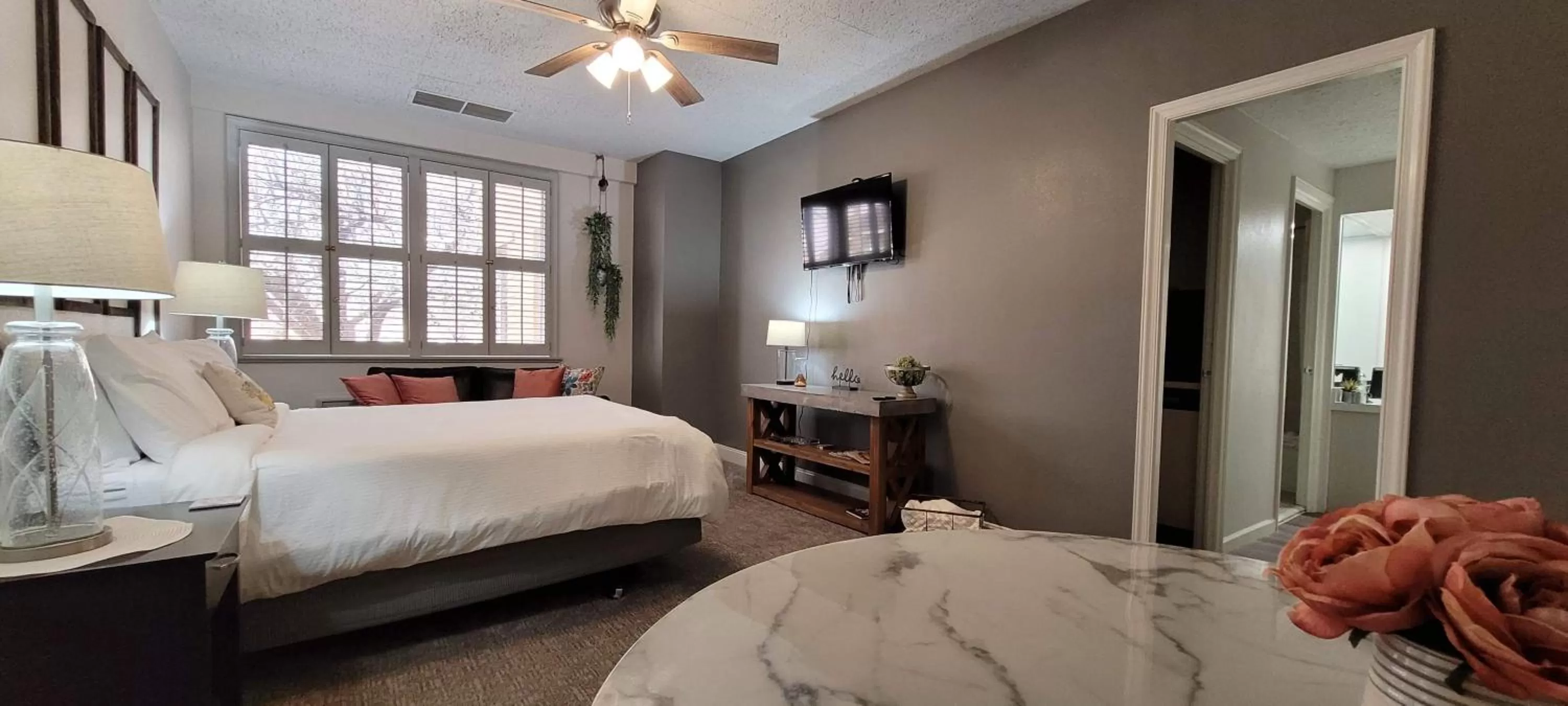 Bed in Hotel Phillips