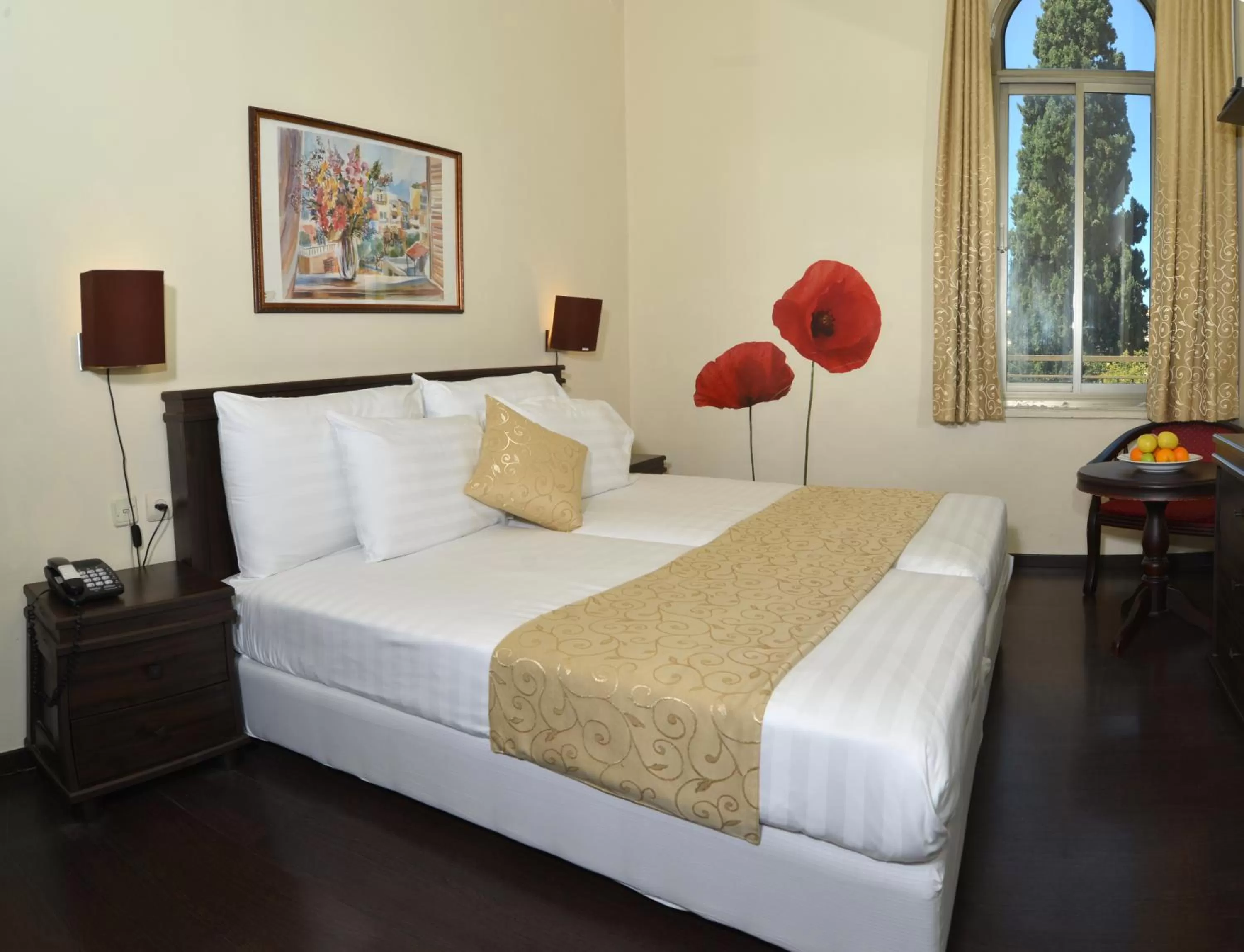 Photo of the whole room, Bed in The Little House In Bakah